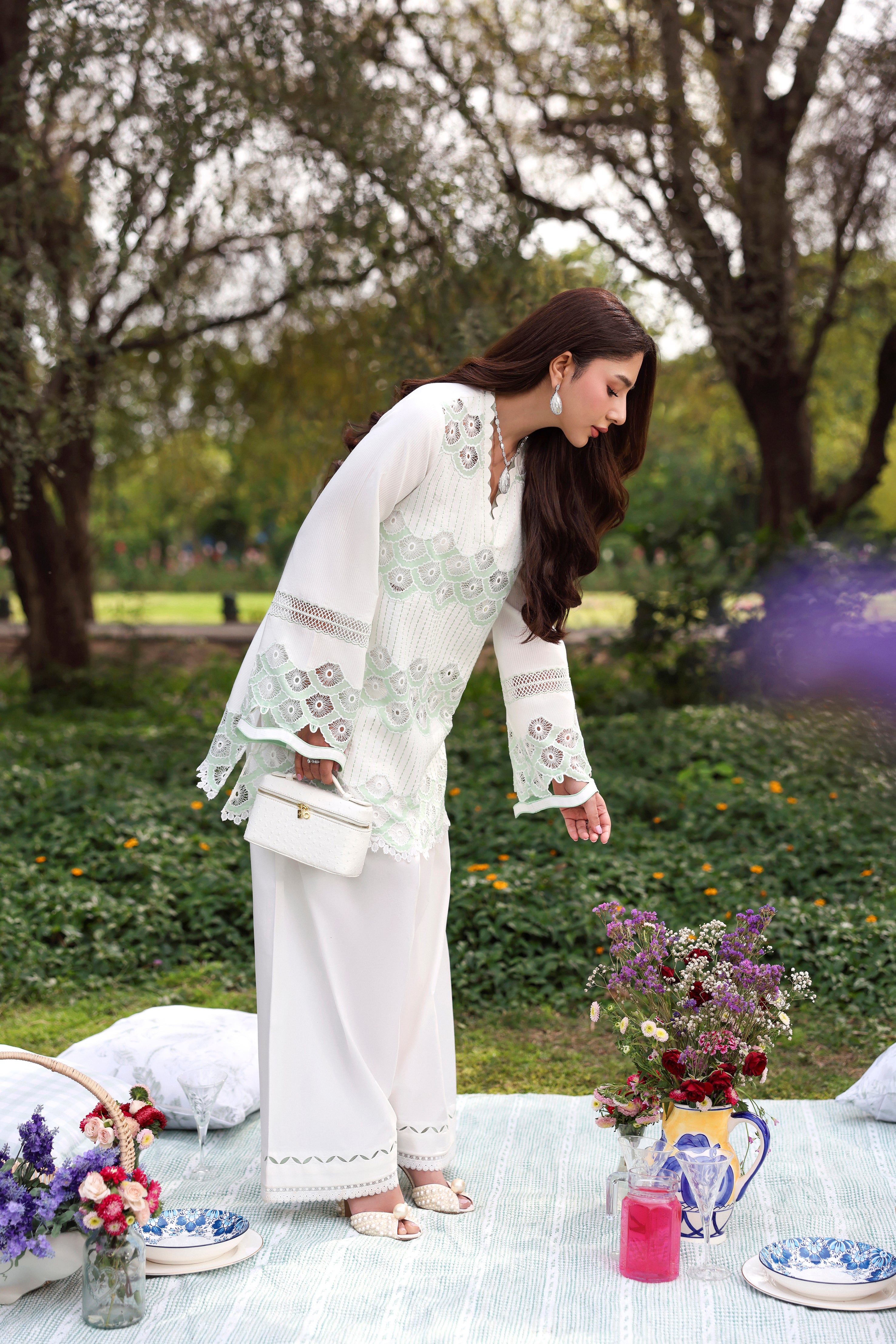ribbed lawn Kurta Set in Off-white