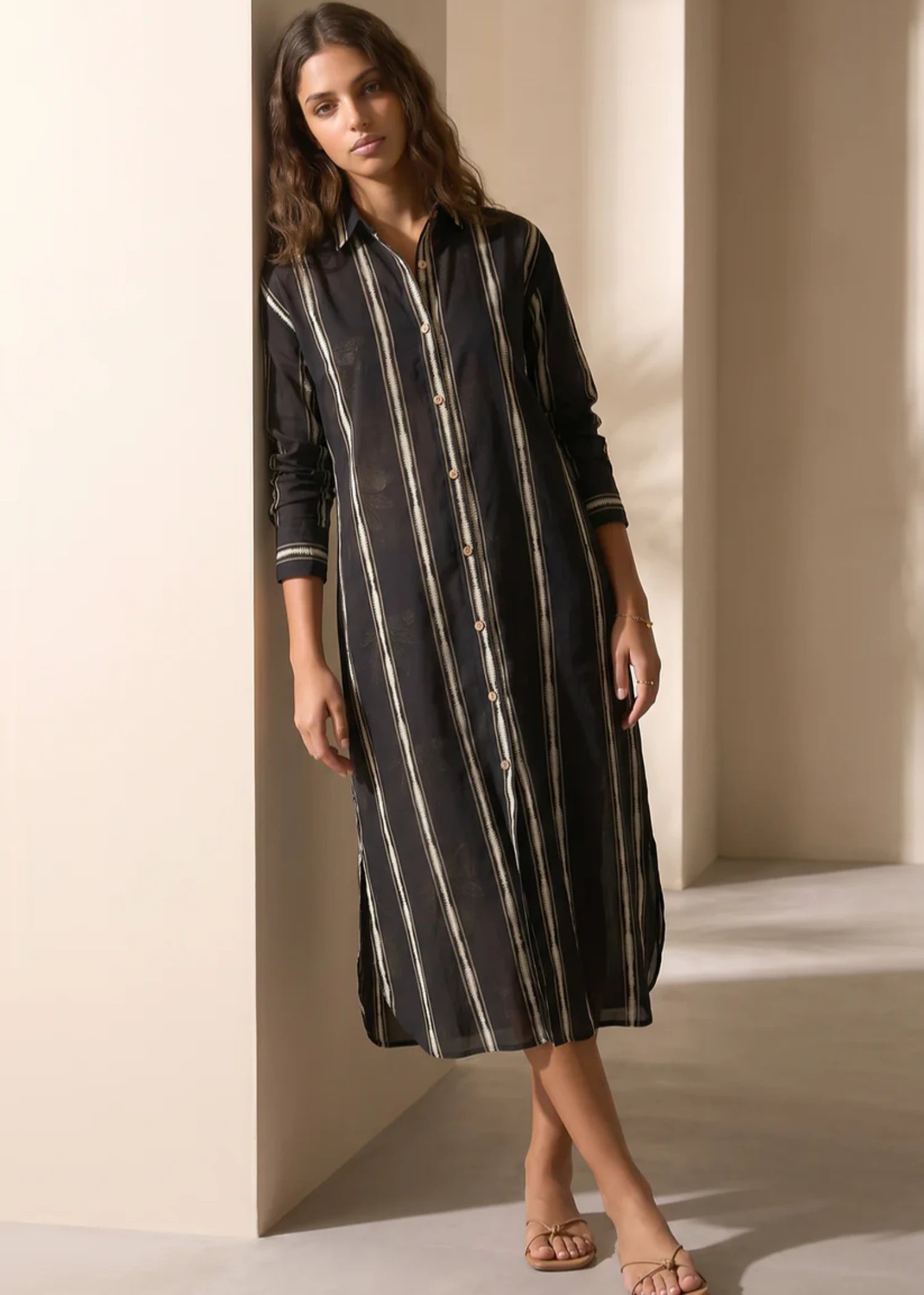 cambric Tunic in Dark brown