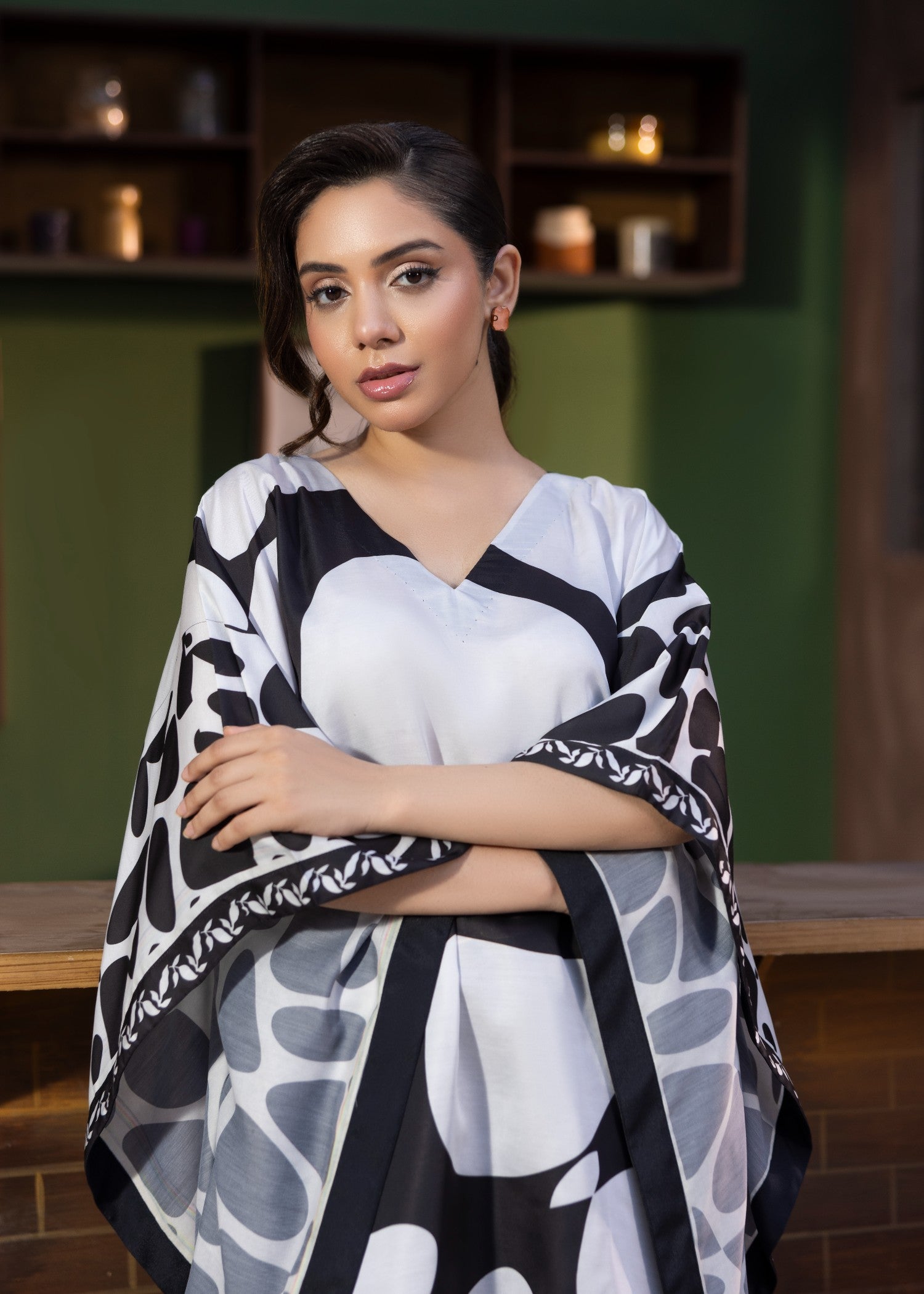 silk Kaftan in White, black