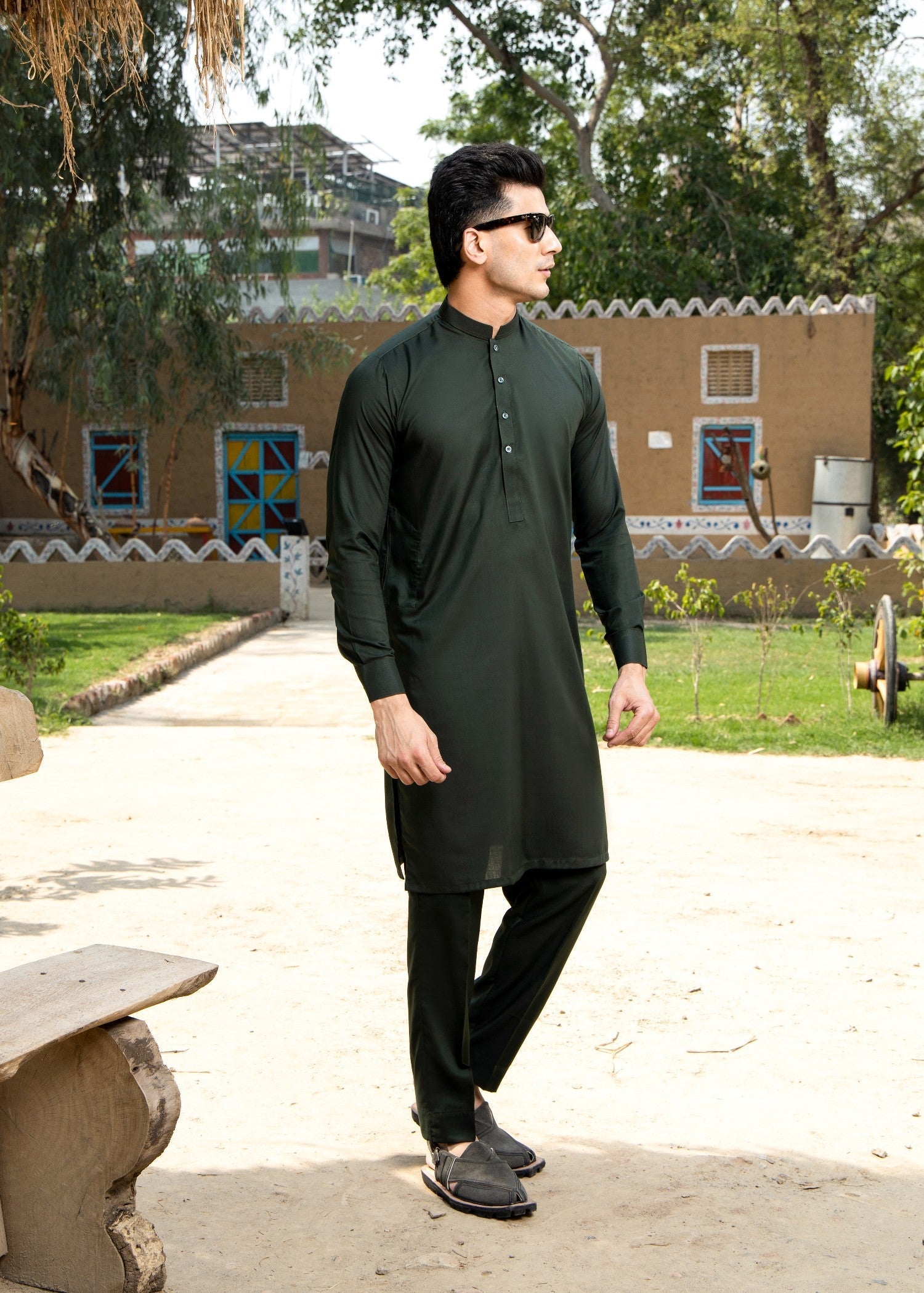 wash & wear Kurta Set in Bottle green