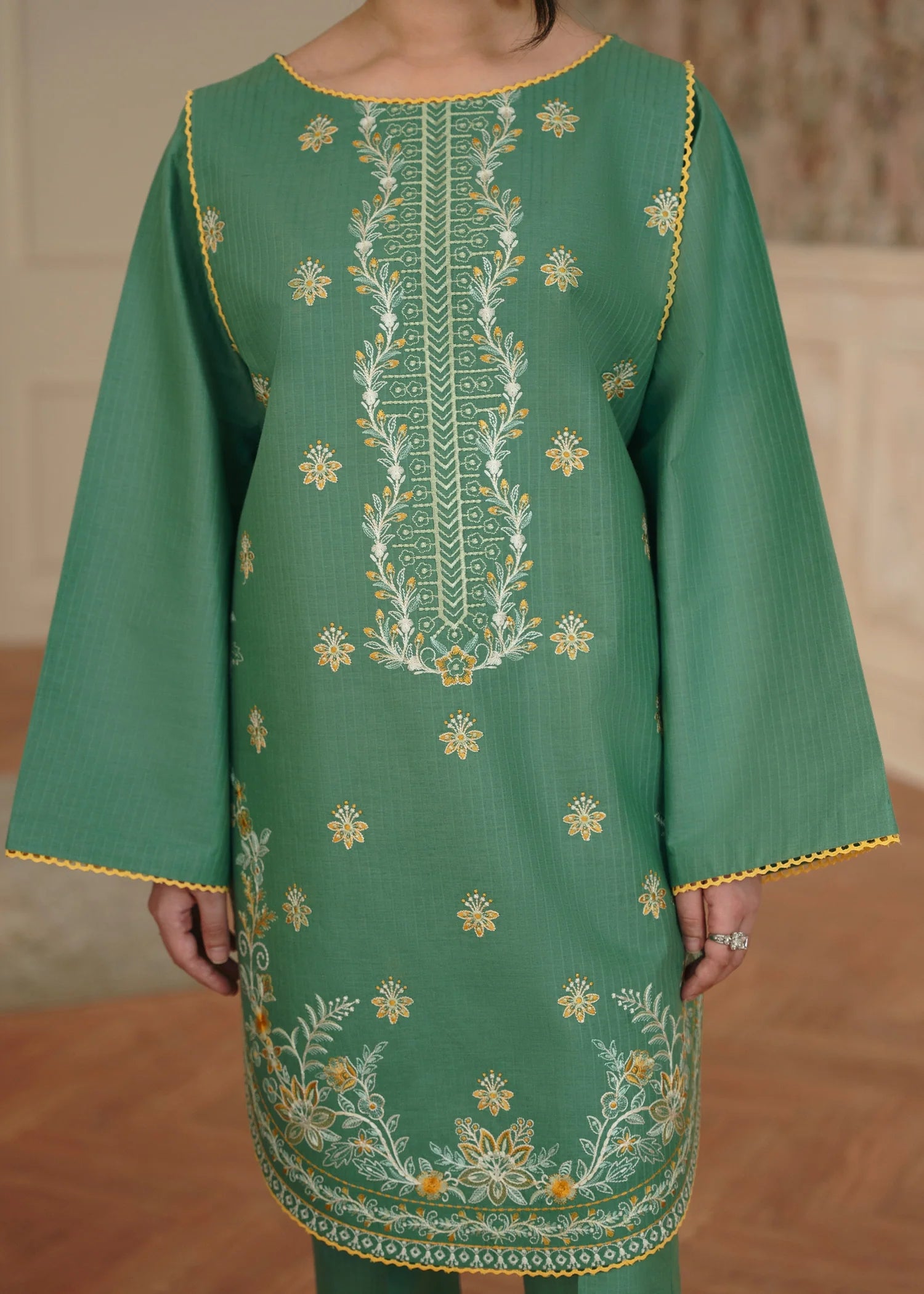 textured lawn Kurta Set in Green