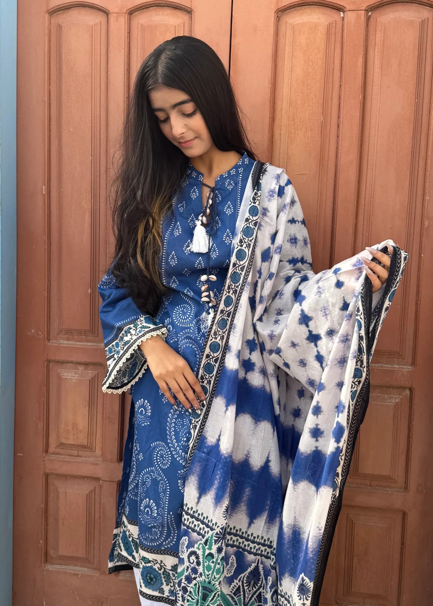 swiss lawn Kurta Set in Royal blue