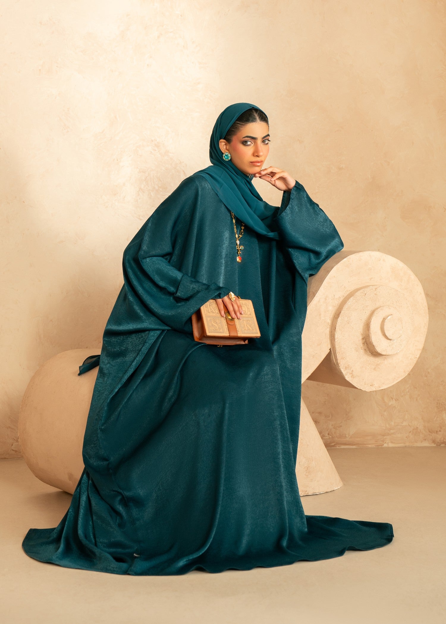 nidha blend Abaya in Teal