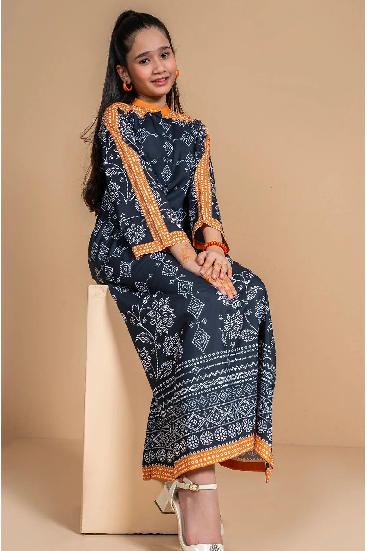 poly lawn Kaftan in Blue
