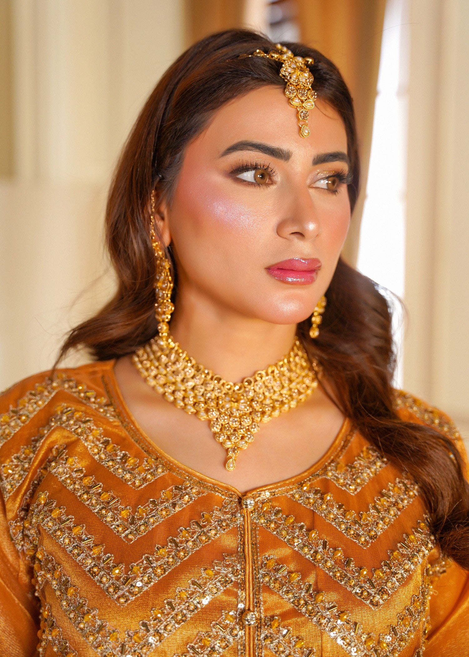 zari net Maxi in Mari gold