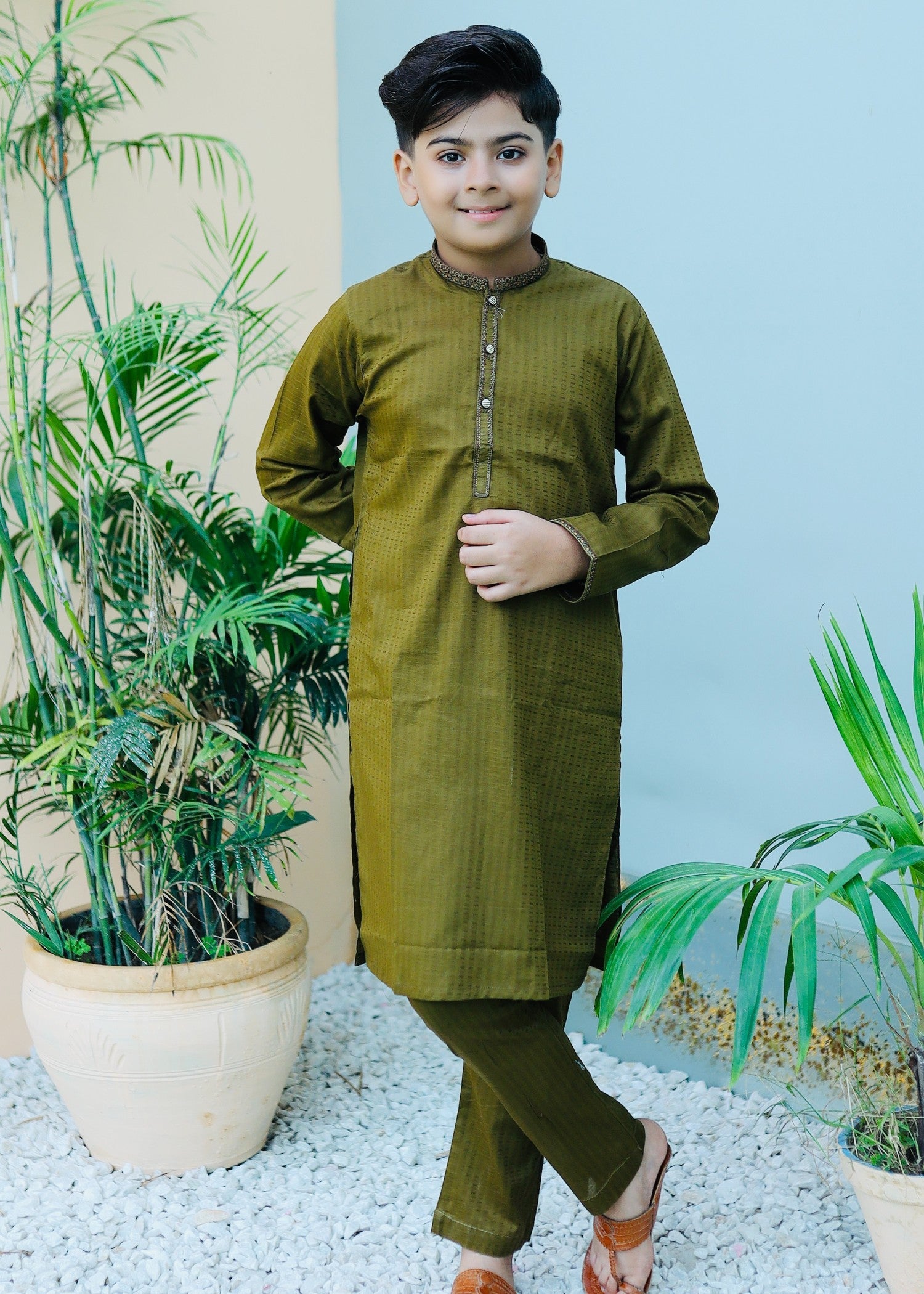 cotton Kurta Set in Avocado green