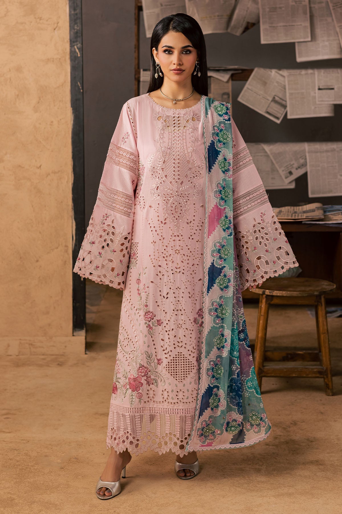 Bazaar Lawn – NE-241