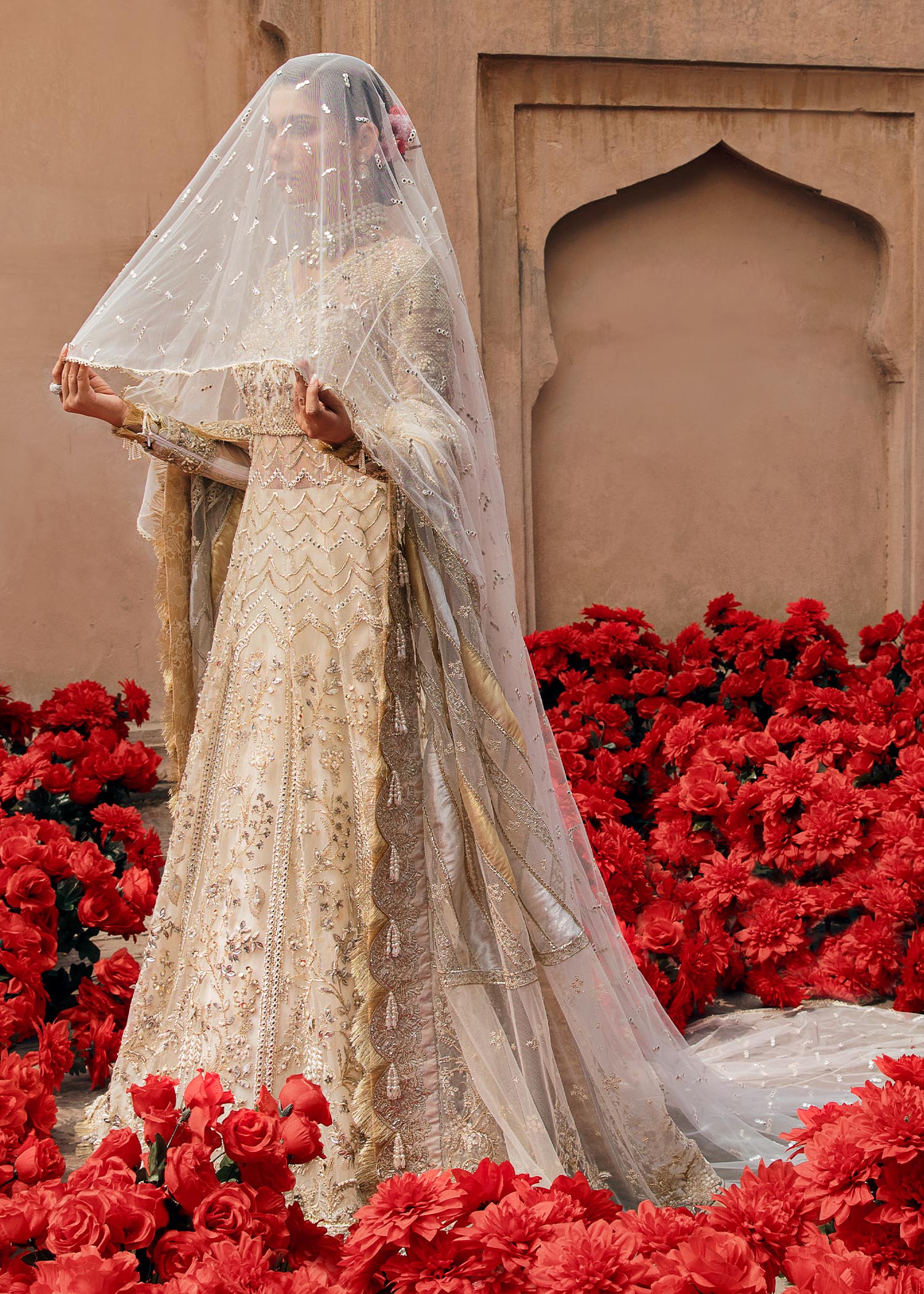 net Maxi in Off-white