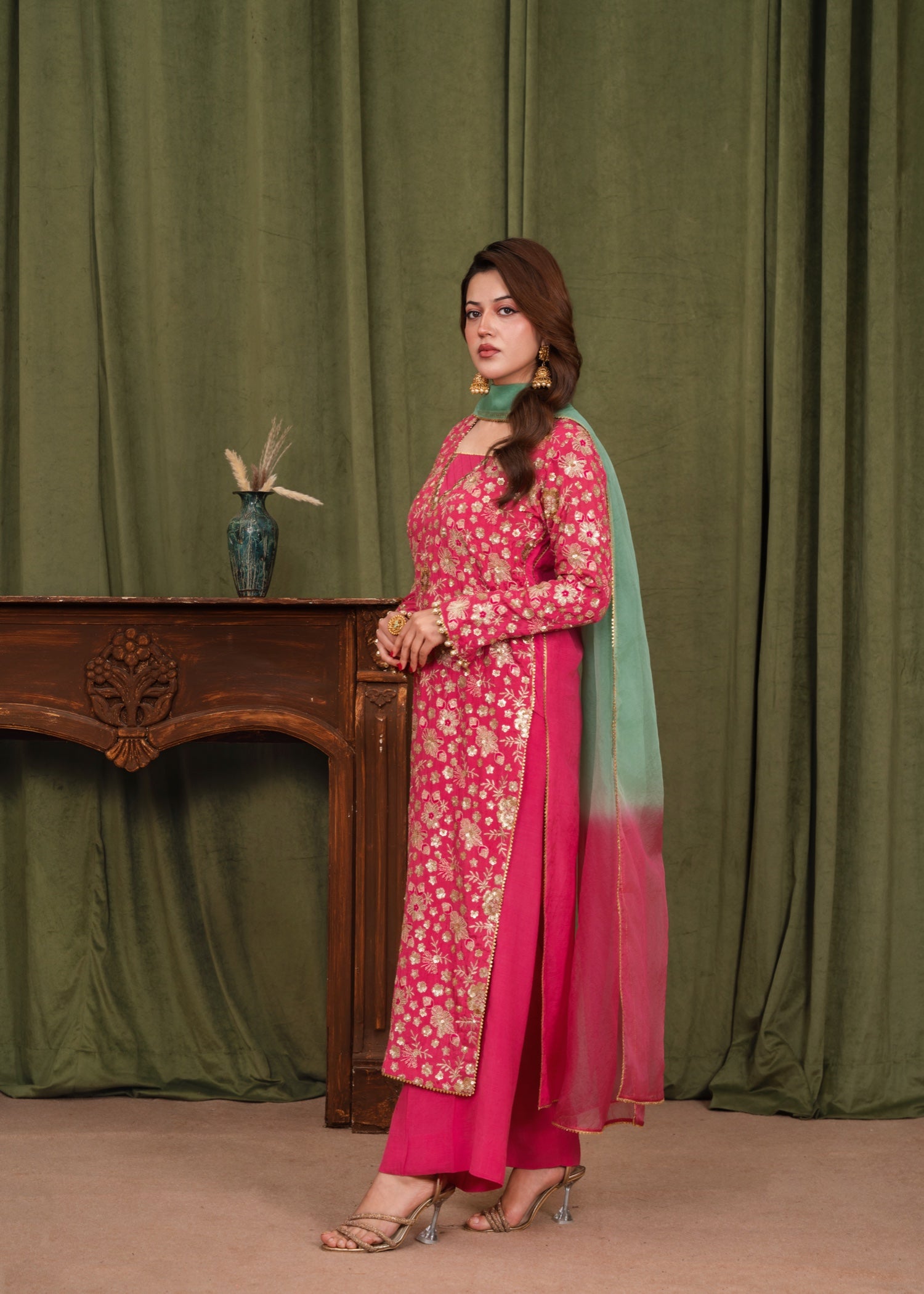 raw silk Kurta Set in Shocking pink