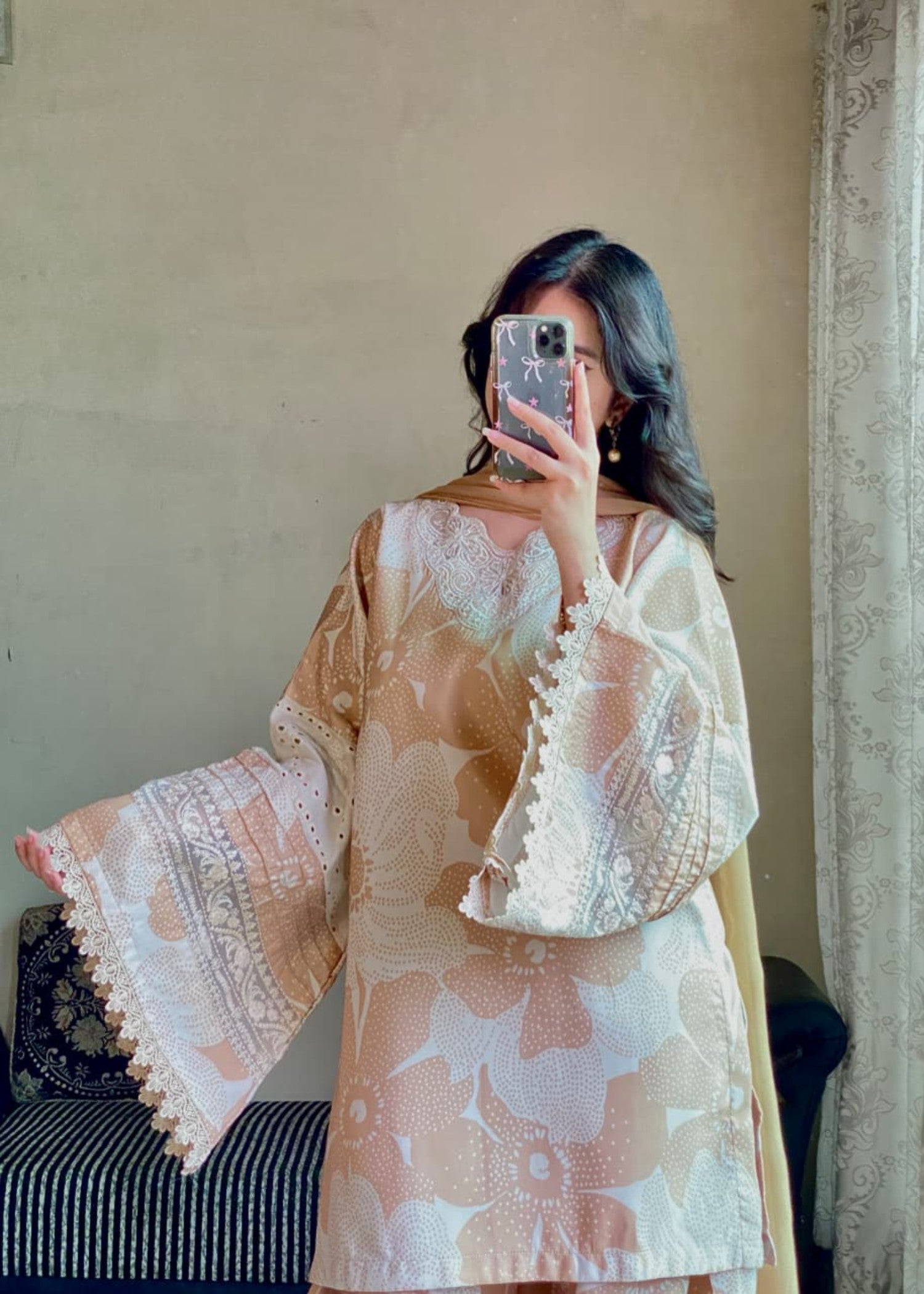 swiss lawn Kurta Set in Buttercream