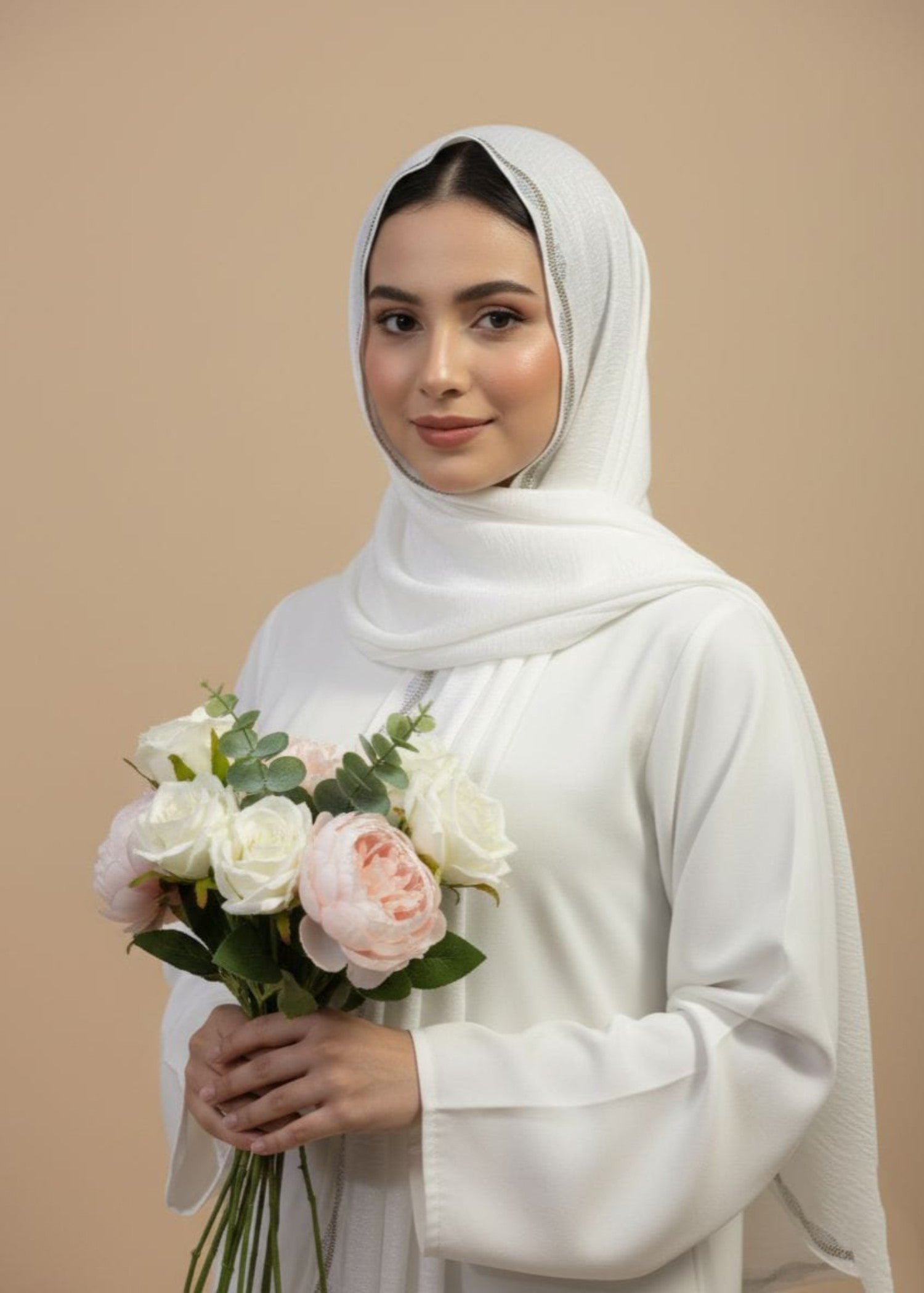 crushed velvet Hijab in White