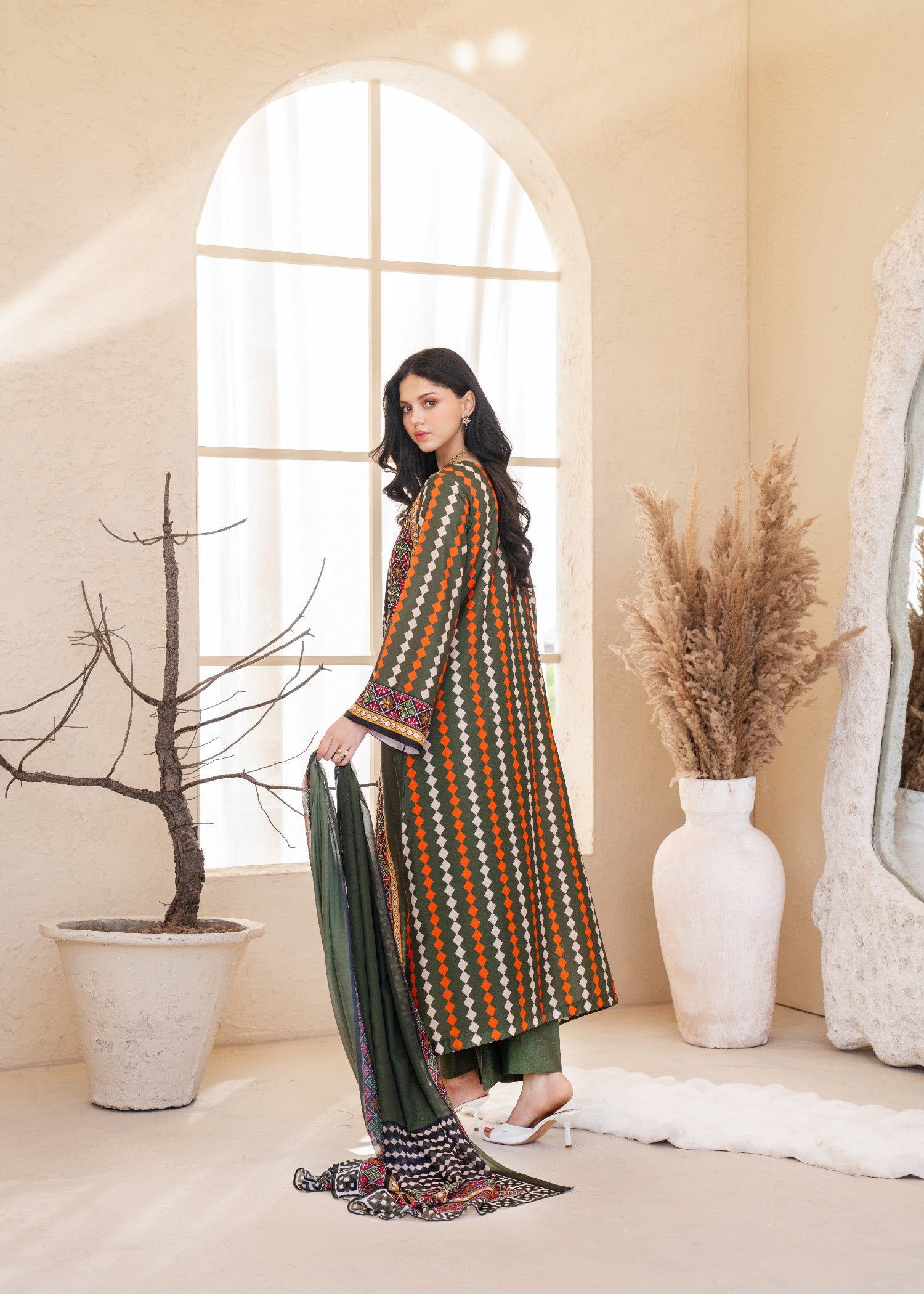 silk grip Kurta Set in Walnut brown, coral orange, olive green