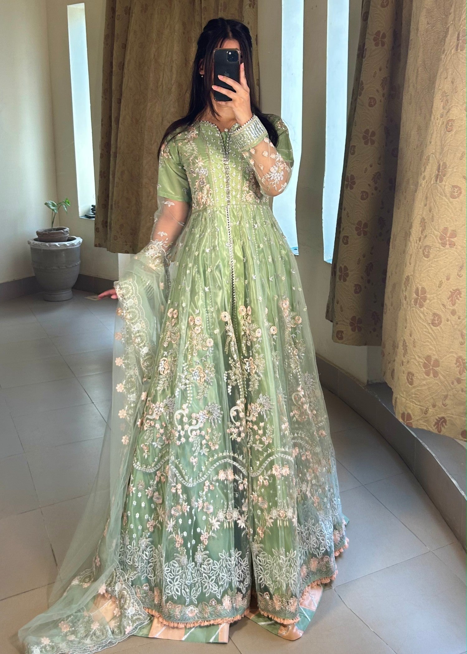 polyester net Maxi in Pistachio green