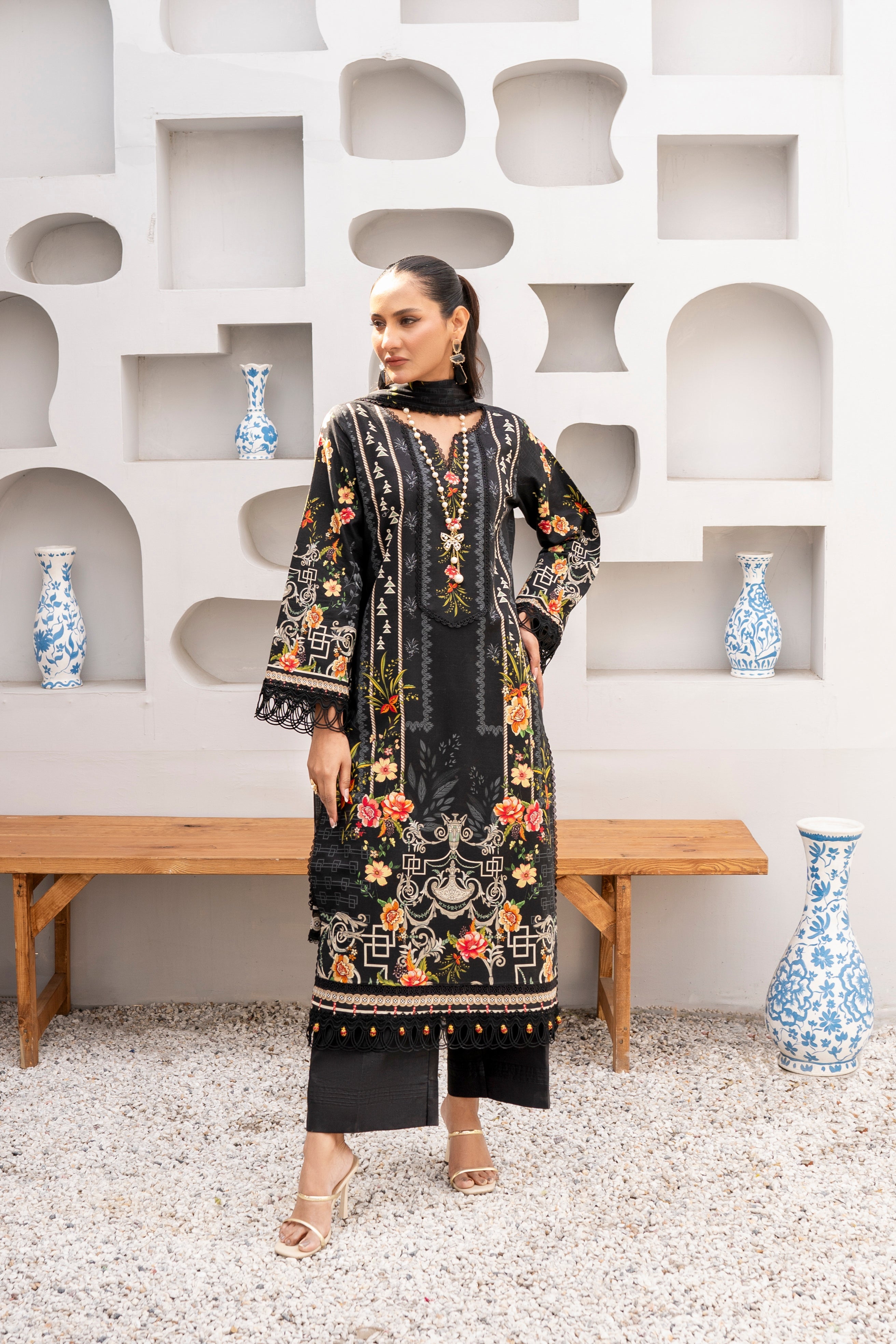 Summer Printed Lawn – D115