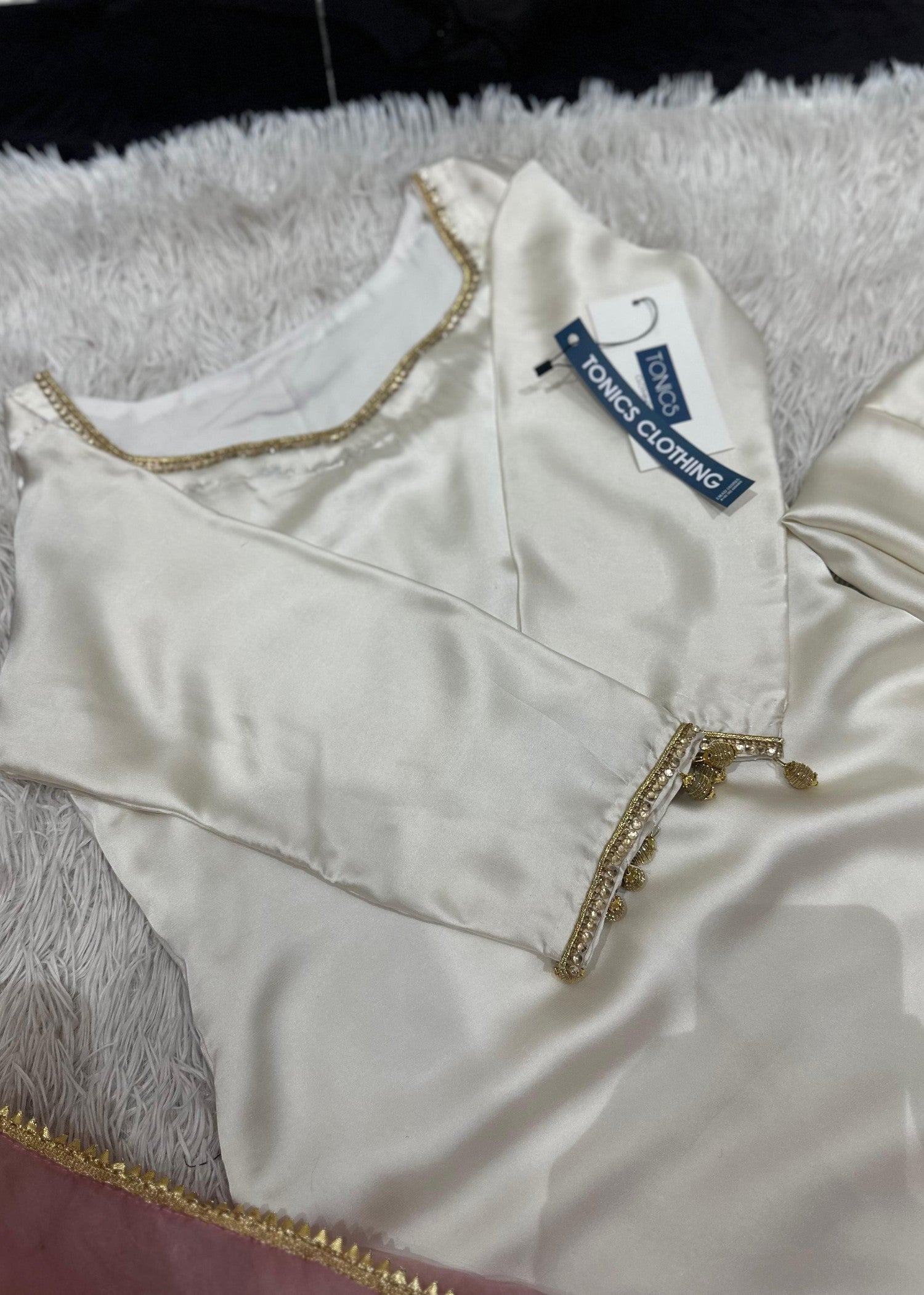 silk Kurta Set in Tea rose pink, floral white