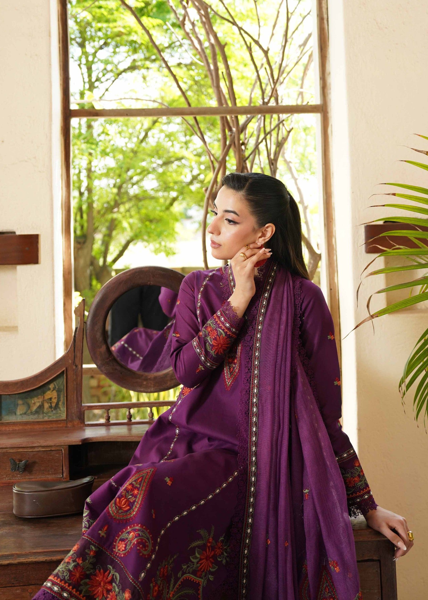 lawn Kurta Set in Royal purple