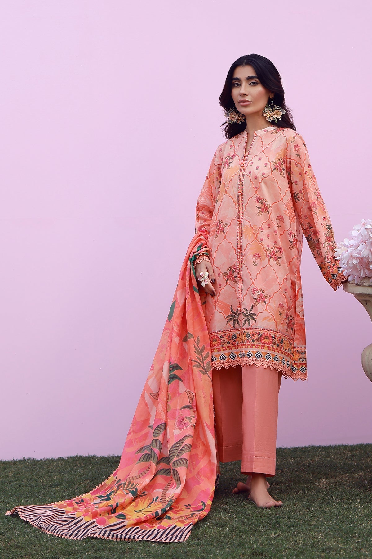 Mirha Lawn – Peachy Cascade
