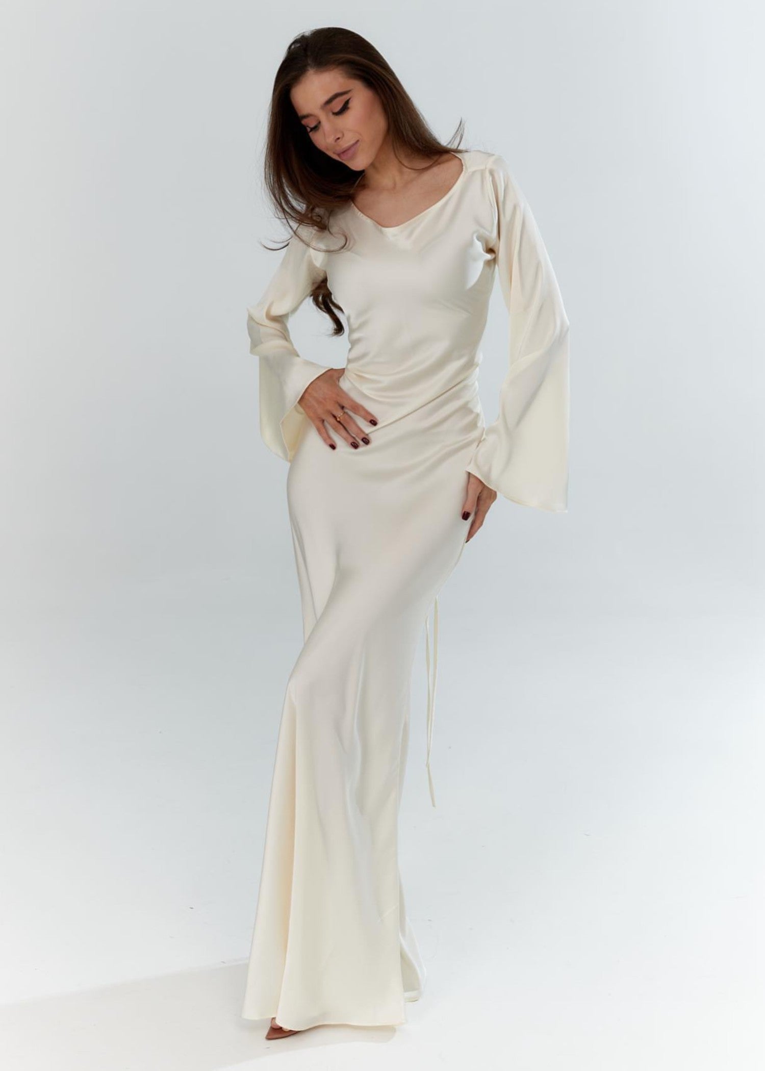 charmuse/shamooz Dress in White
