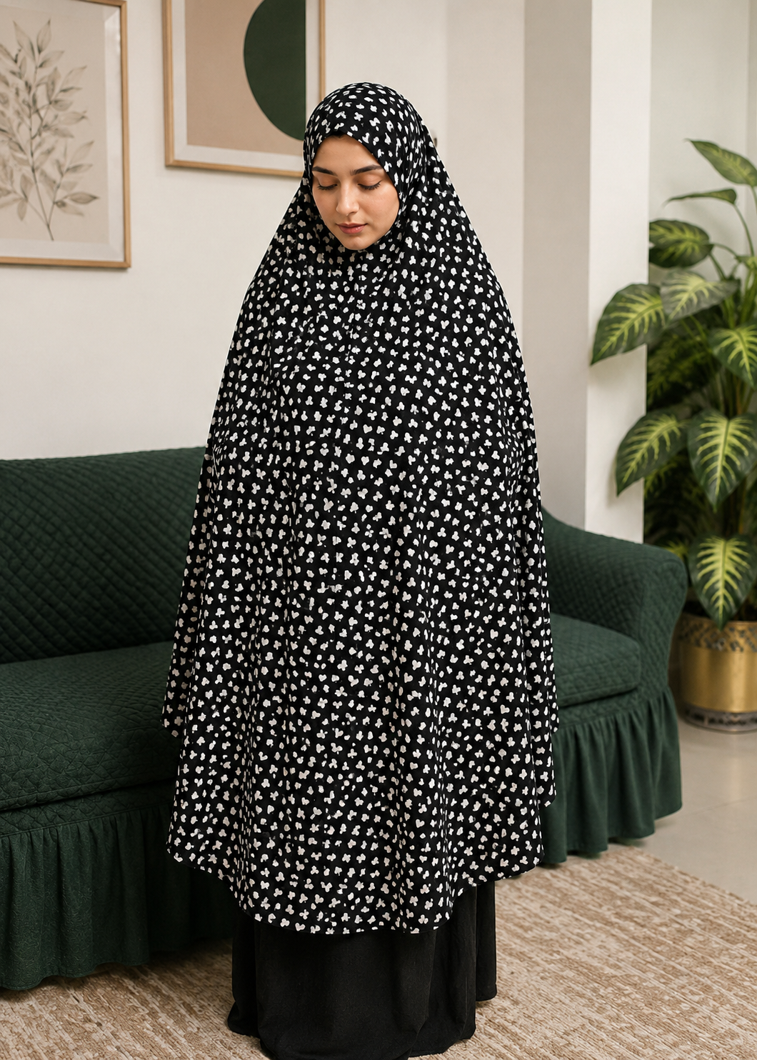 swiss cotton Chaddar in White, black