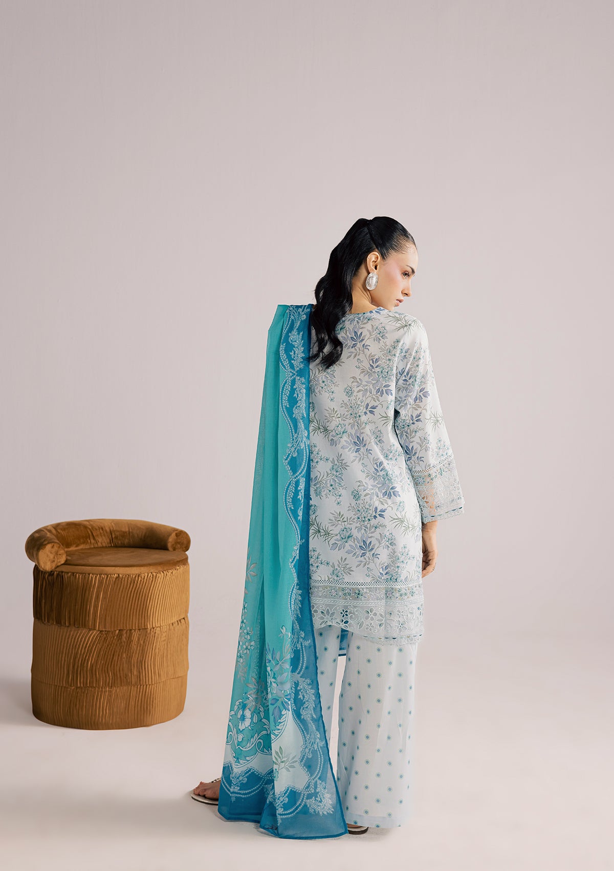 lawn Kurta Set in Sky