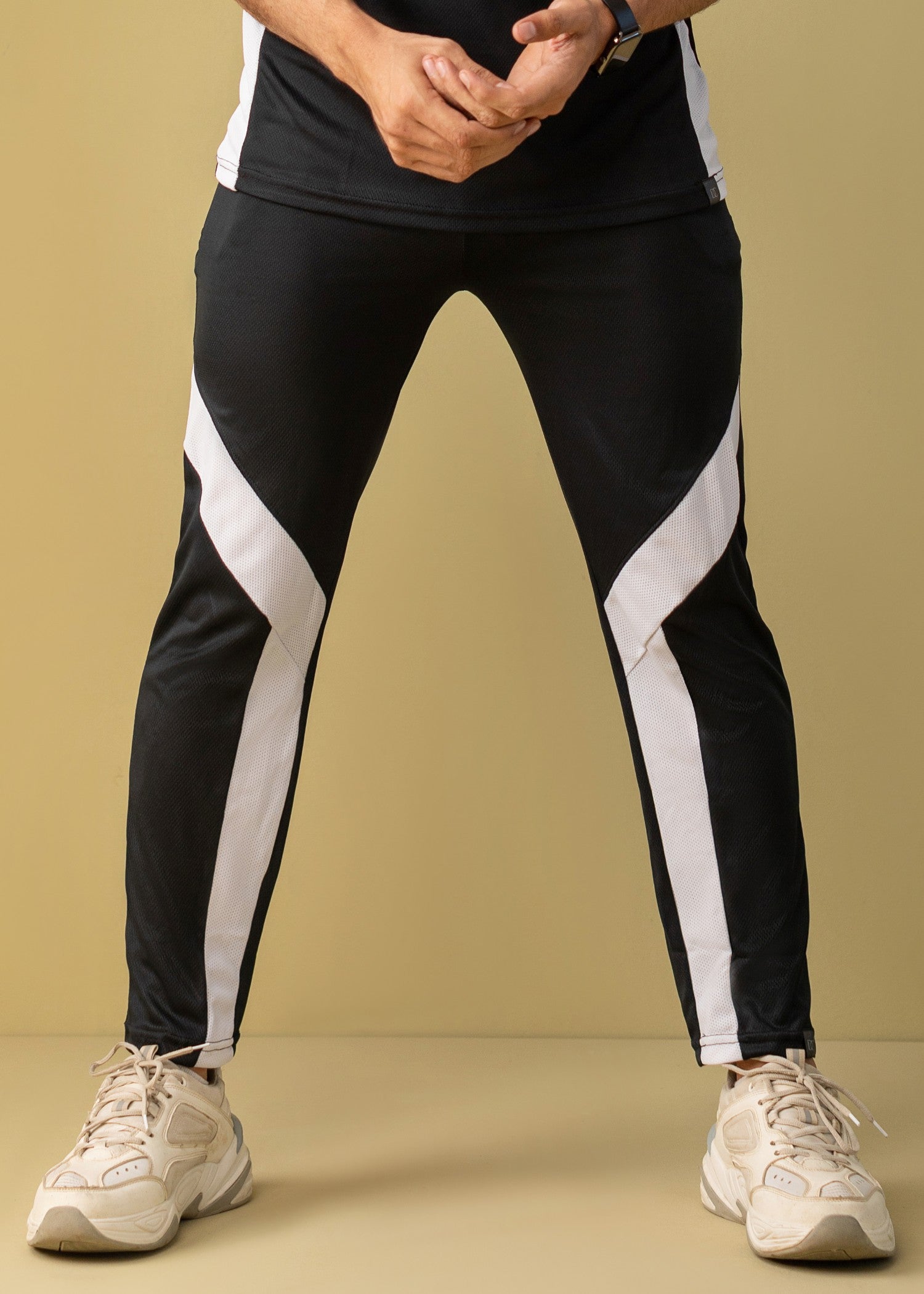 pearl mesh net Trousers in White, black