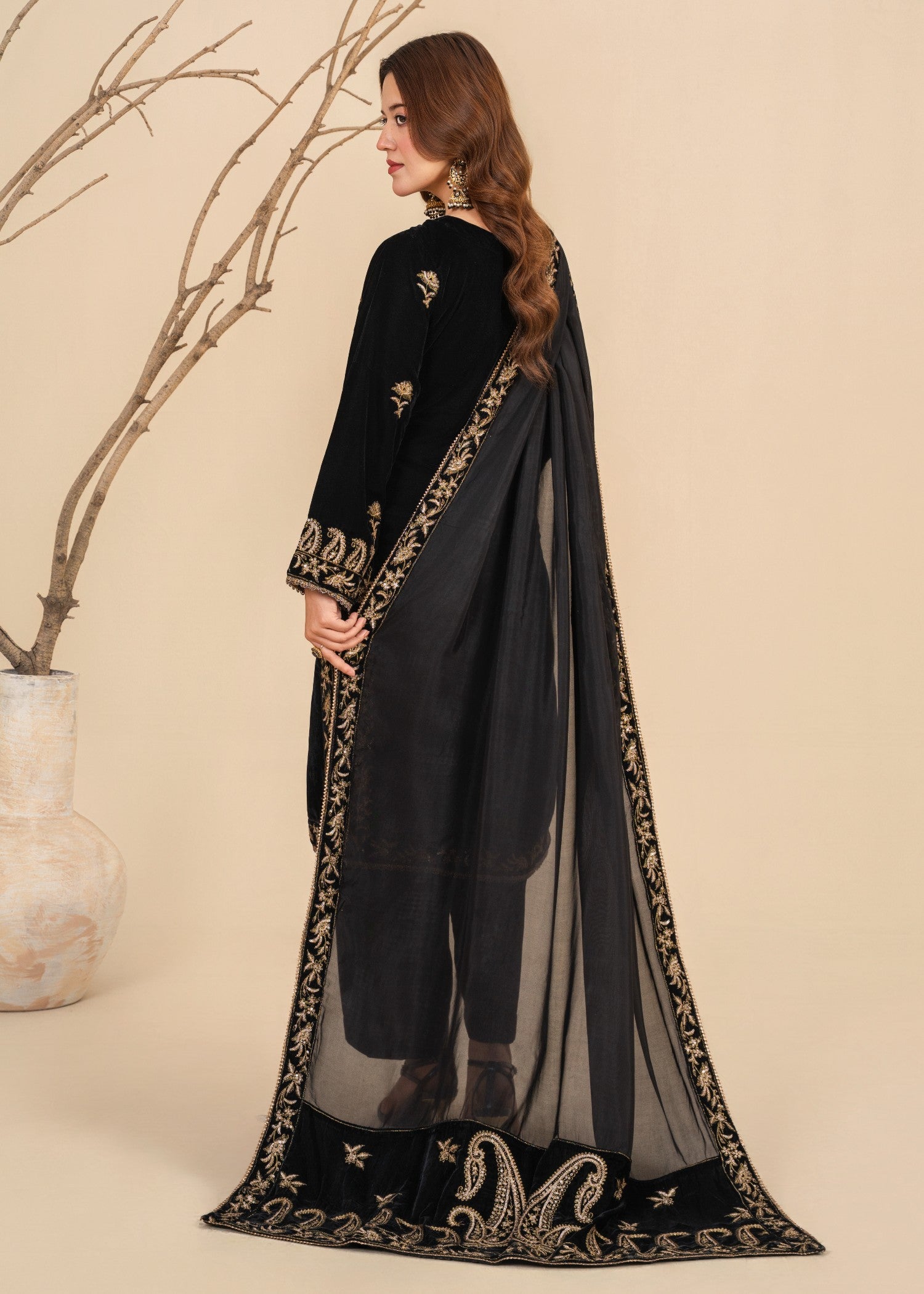 velvet Kurta Set in Jet black
