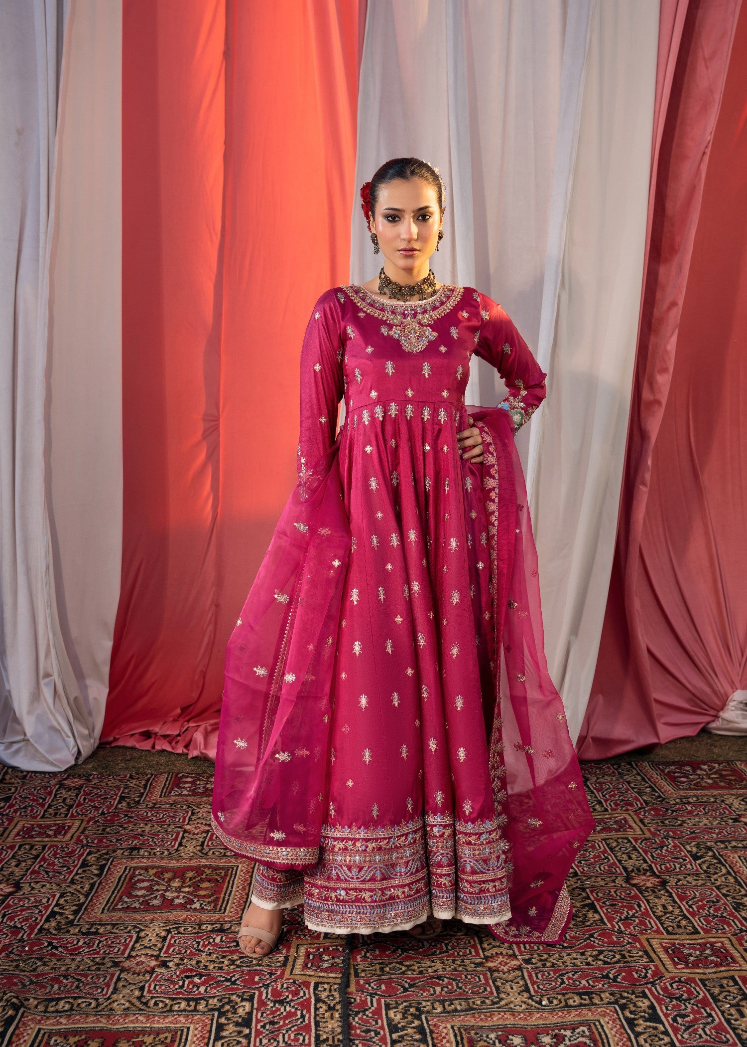 silk Maxi in Shocking pink