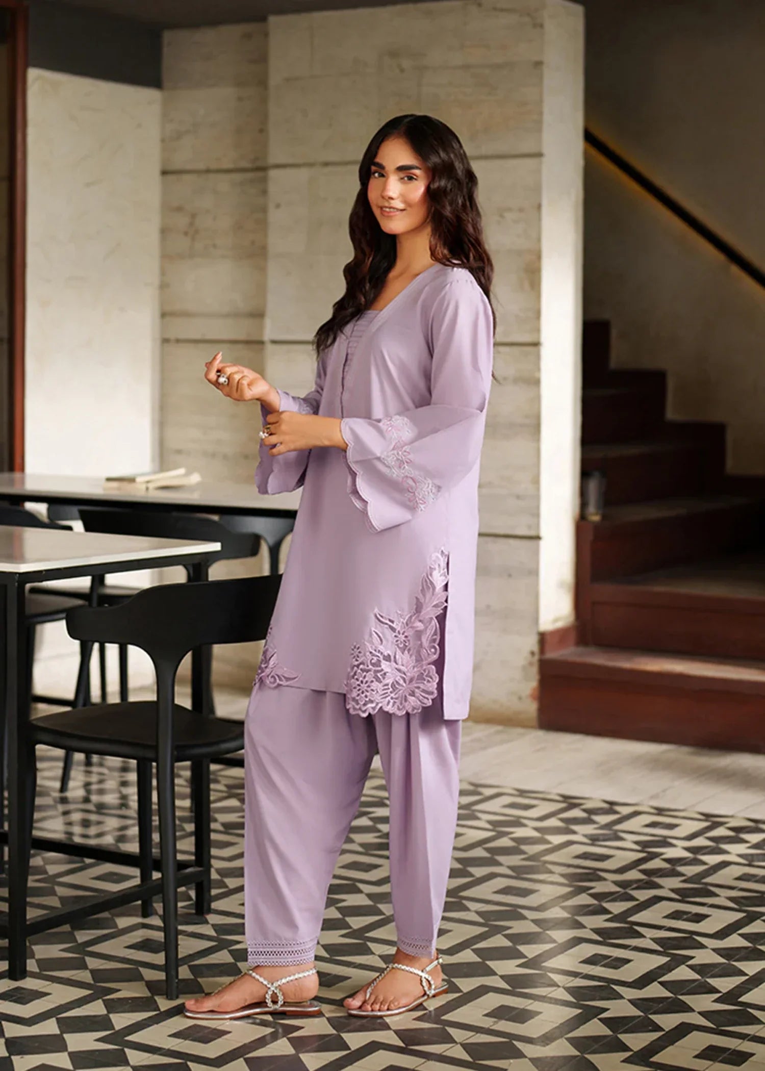 blended satin Kurta Set in Lilac
