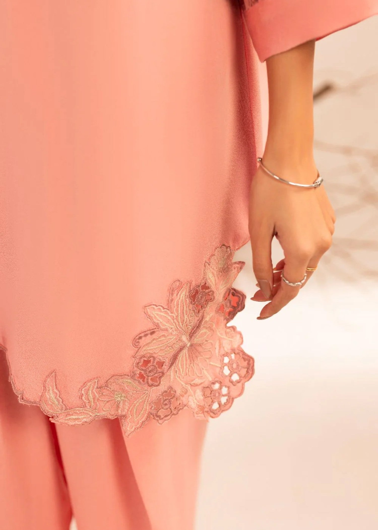 karandi Kurta Set in Blush pink