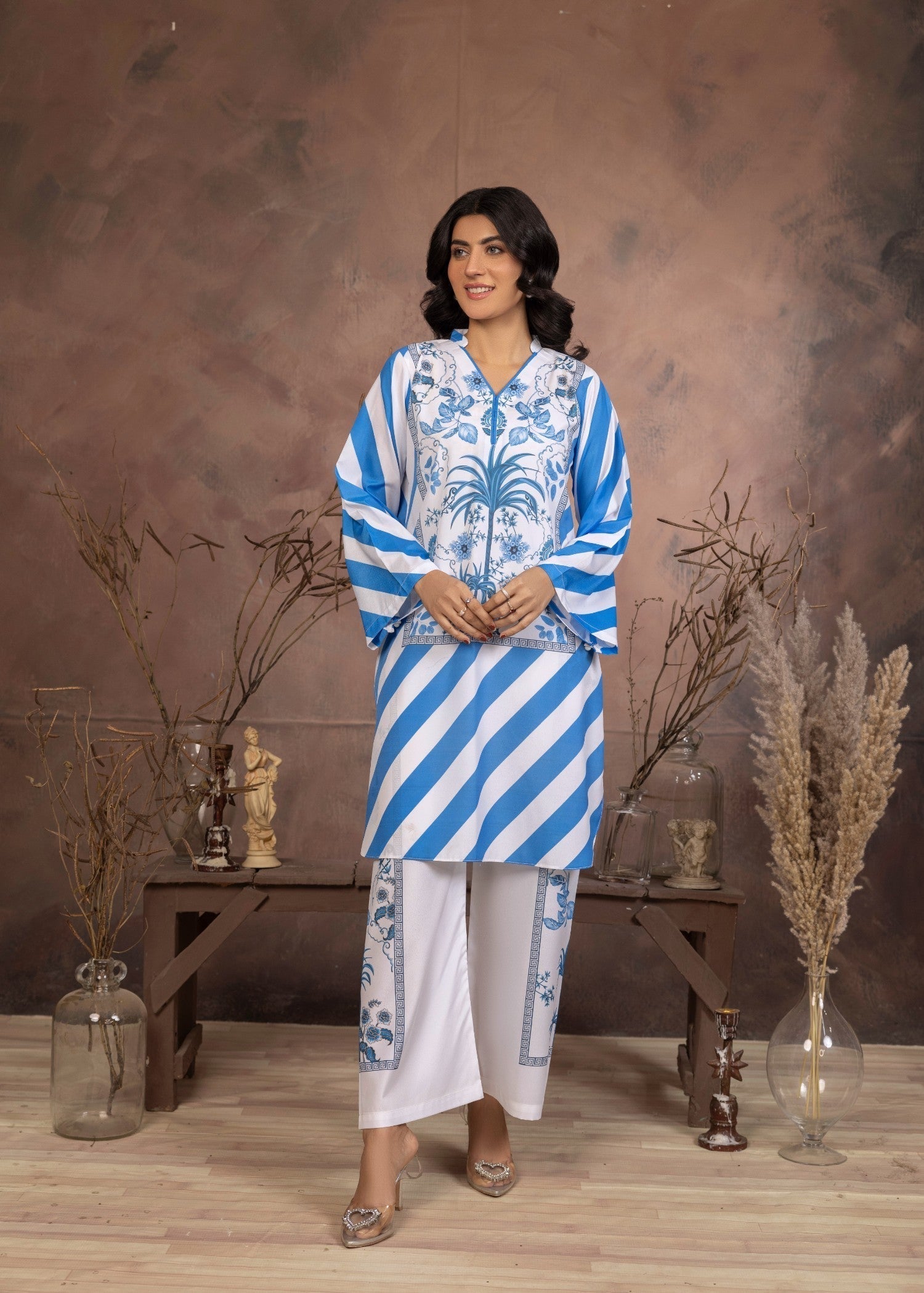polyester crepe Kurta Set in Blue, white