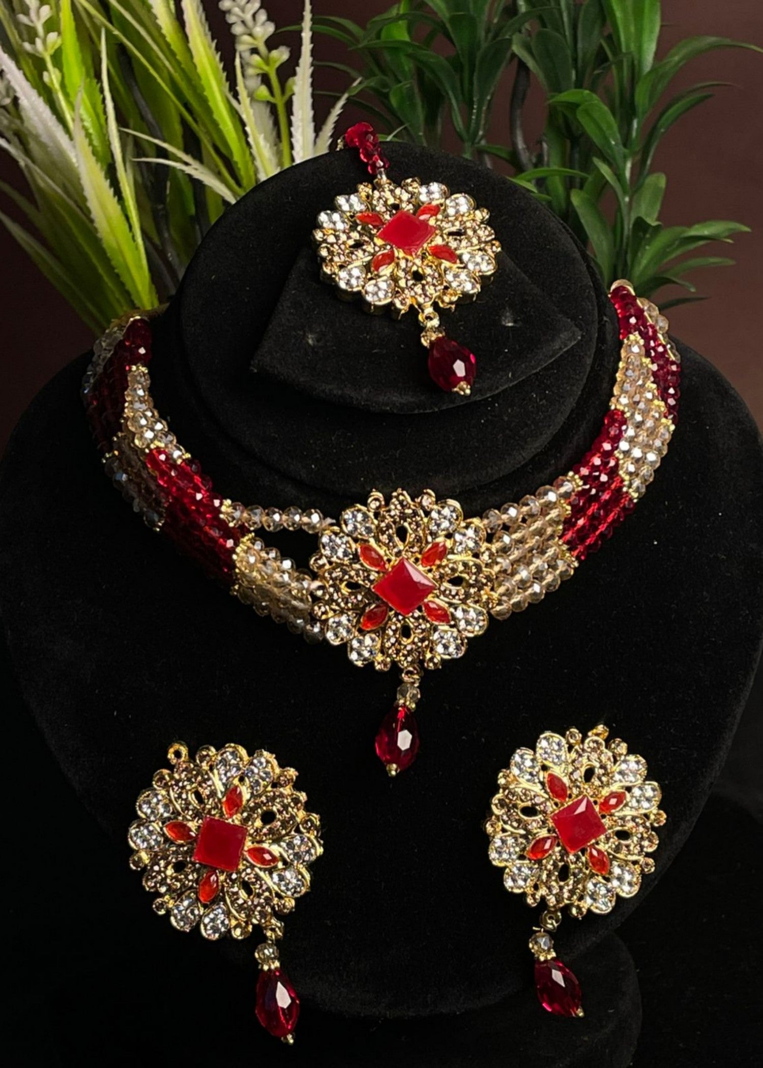 Choker in Red Color by - Trendy Women Choker MCK6807