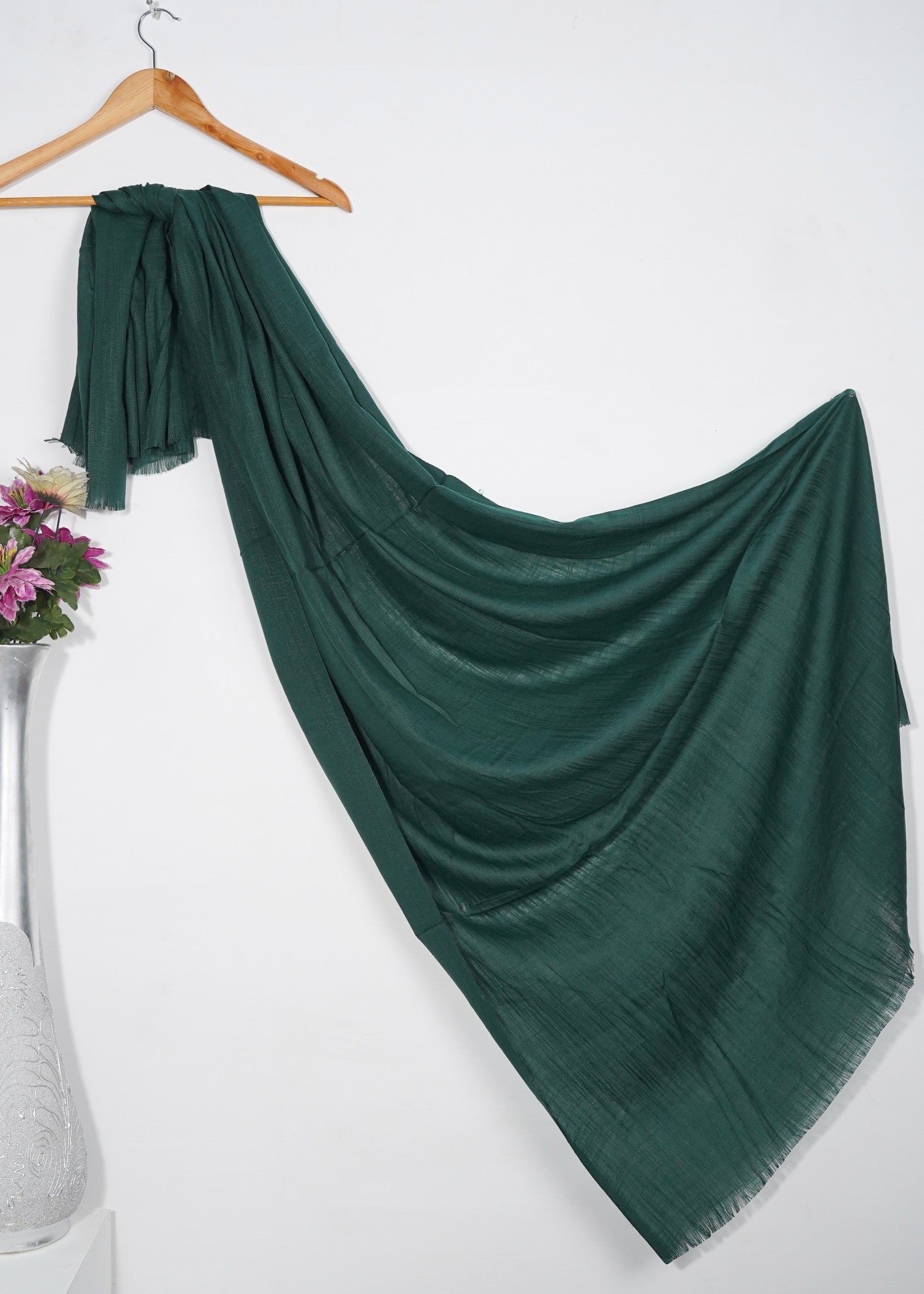 lawn Hijab in Emerald green