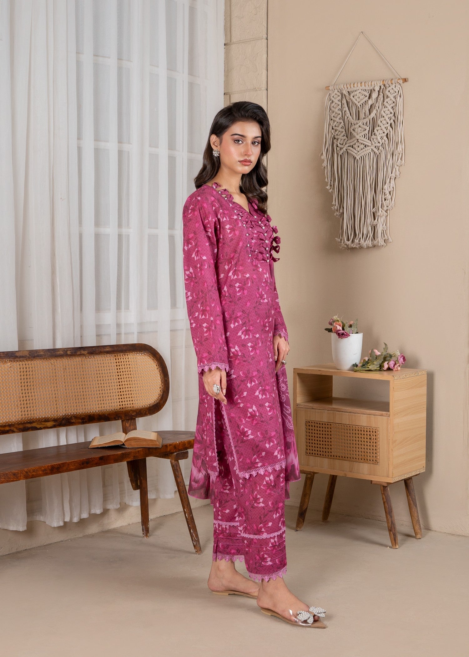 textured lawn Kurta Set in Hot pink