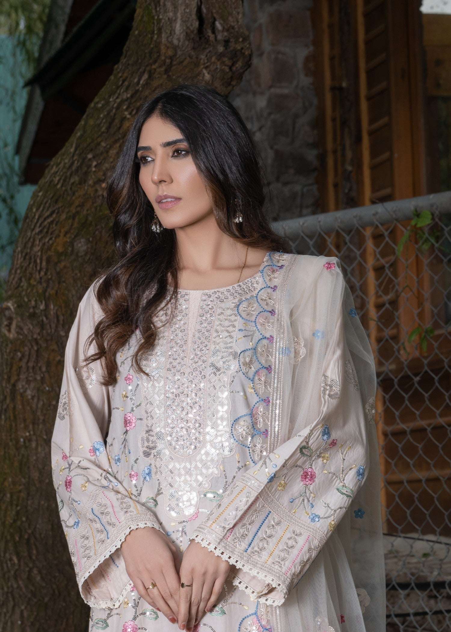 chambray Kurta Set in Ivory