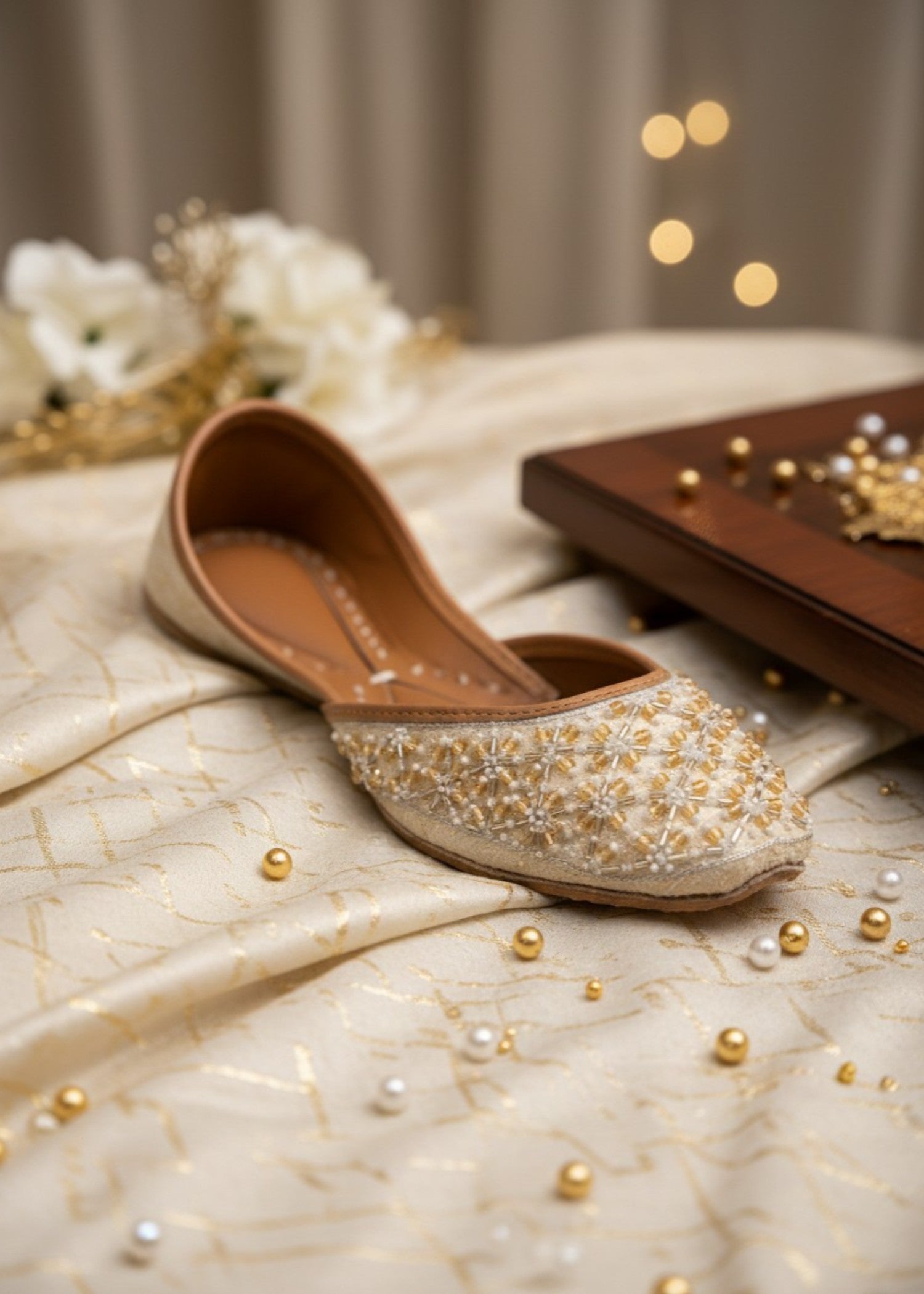Khussa in Ivory by - High Quality Women Khussa PZK1054