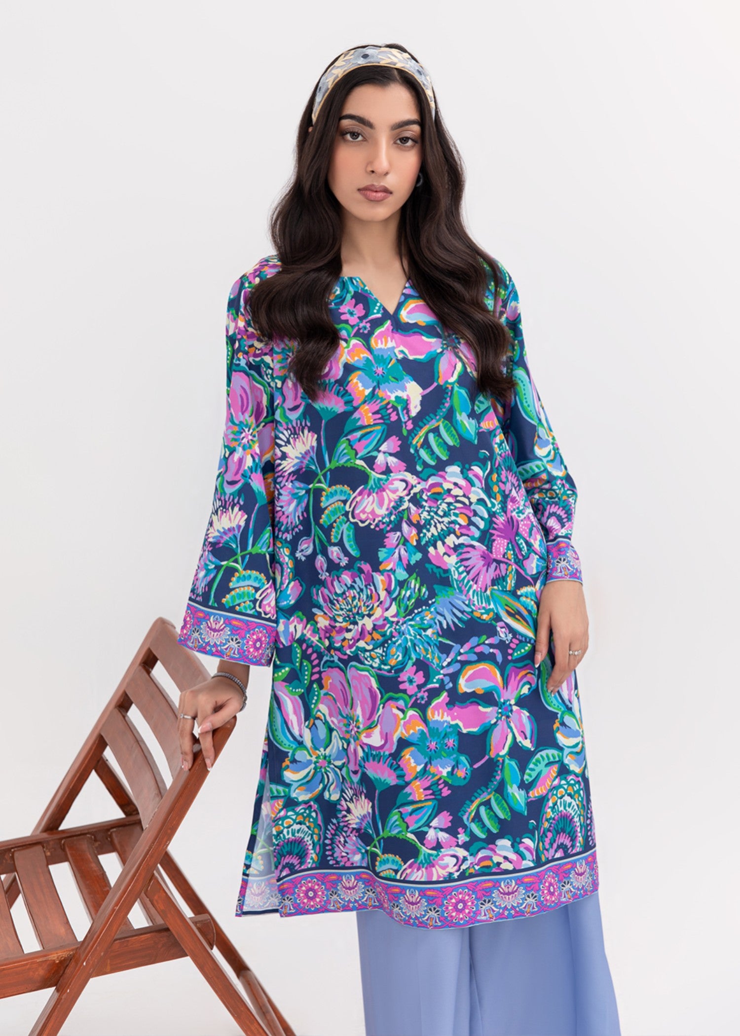 crepe Kurta Set in Purple heart