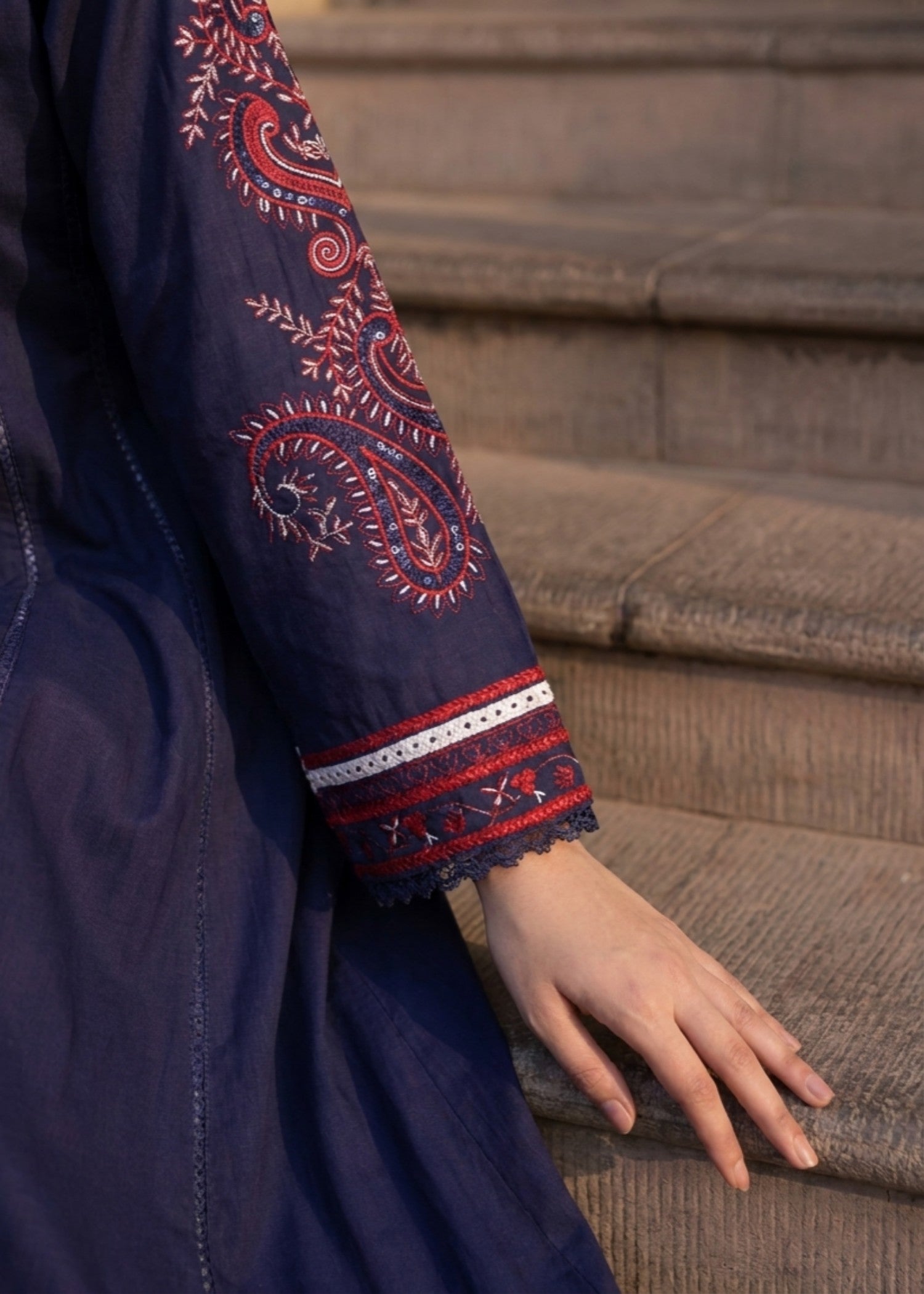 lawn Pishwas in Navy blue