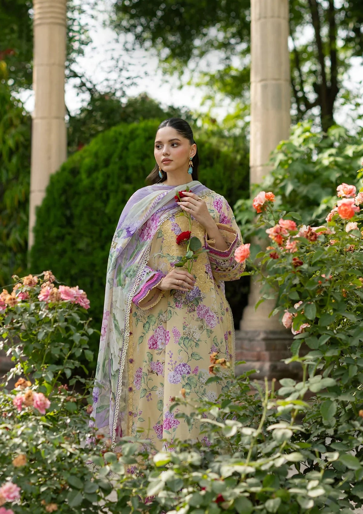 Signature Lawn Edit – 7a Stella
