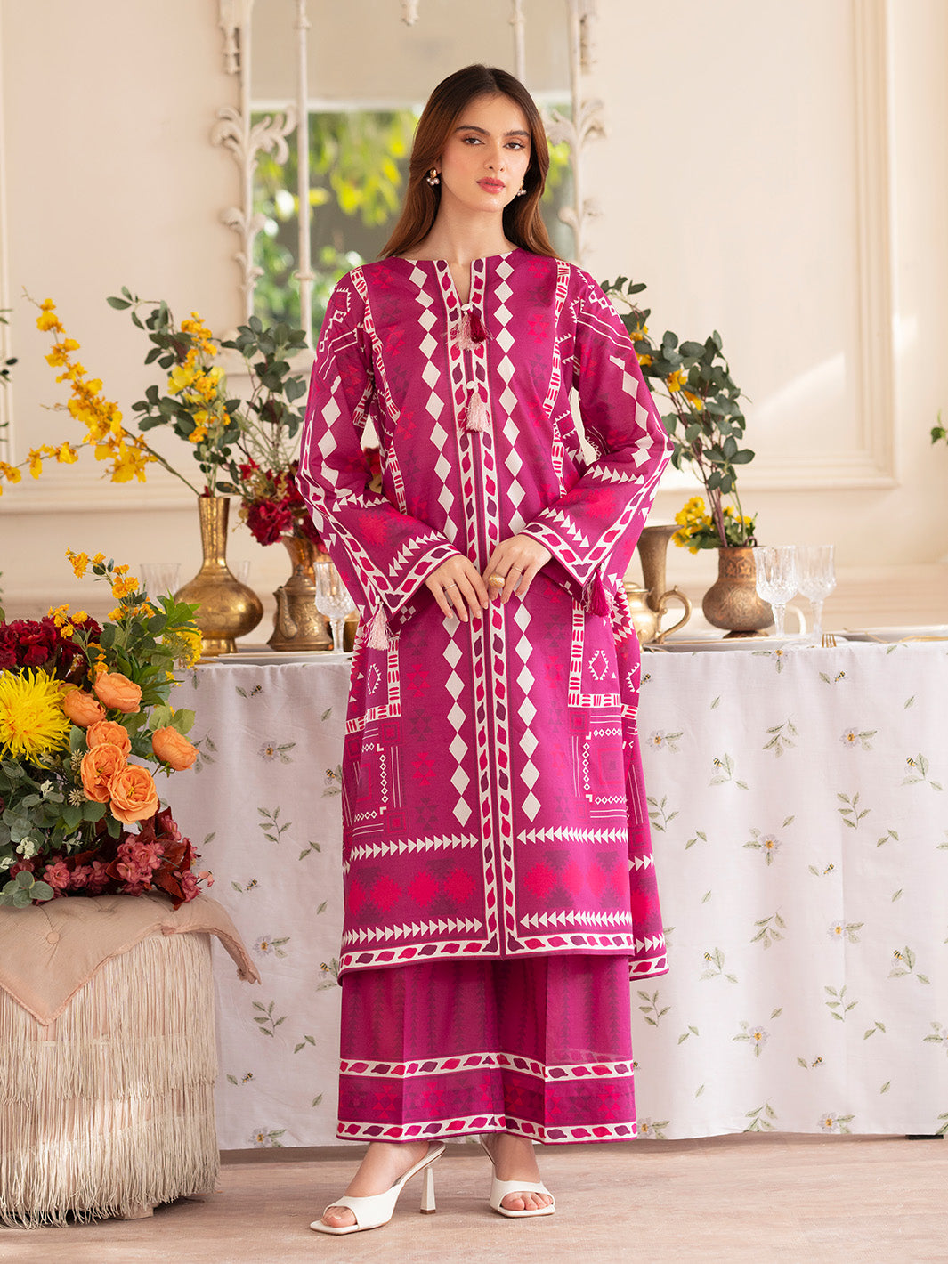 Noir 2PC Lawn – N-04
