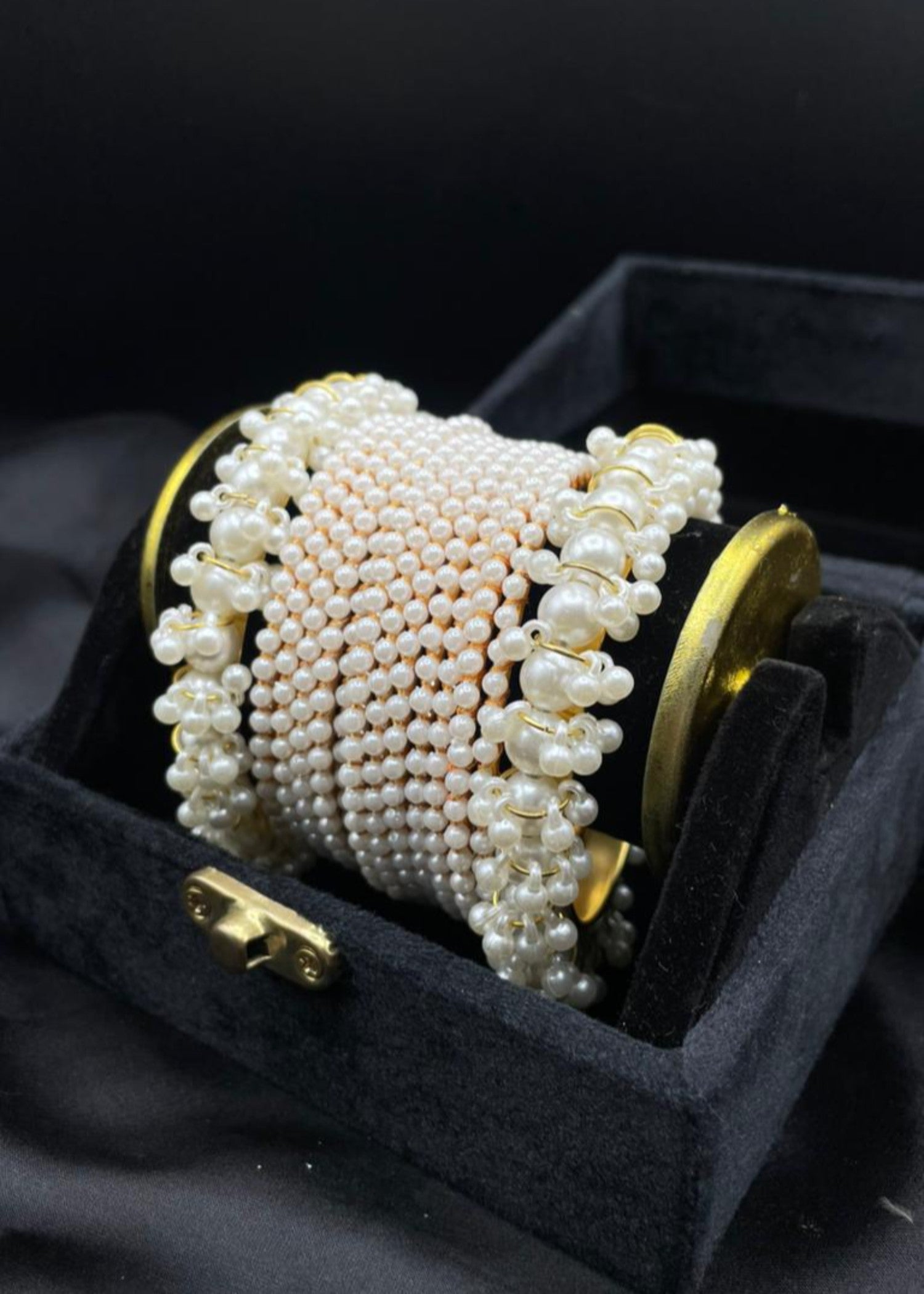 Bangles in White Color by - Trendy Women Bangles WCO3289