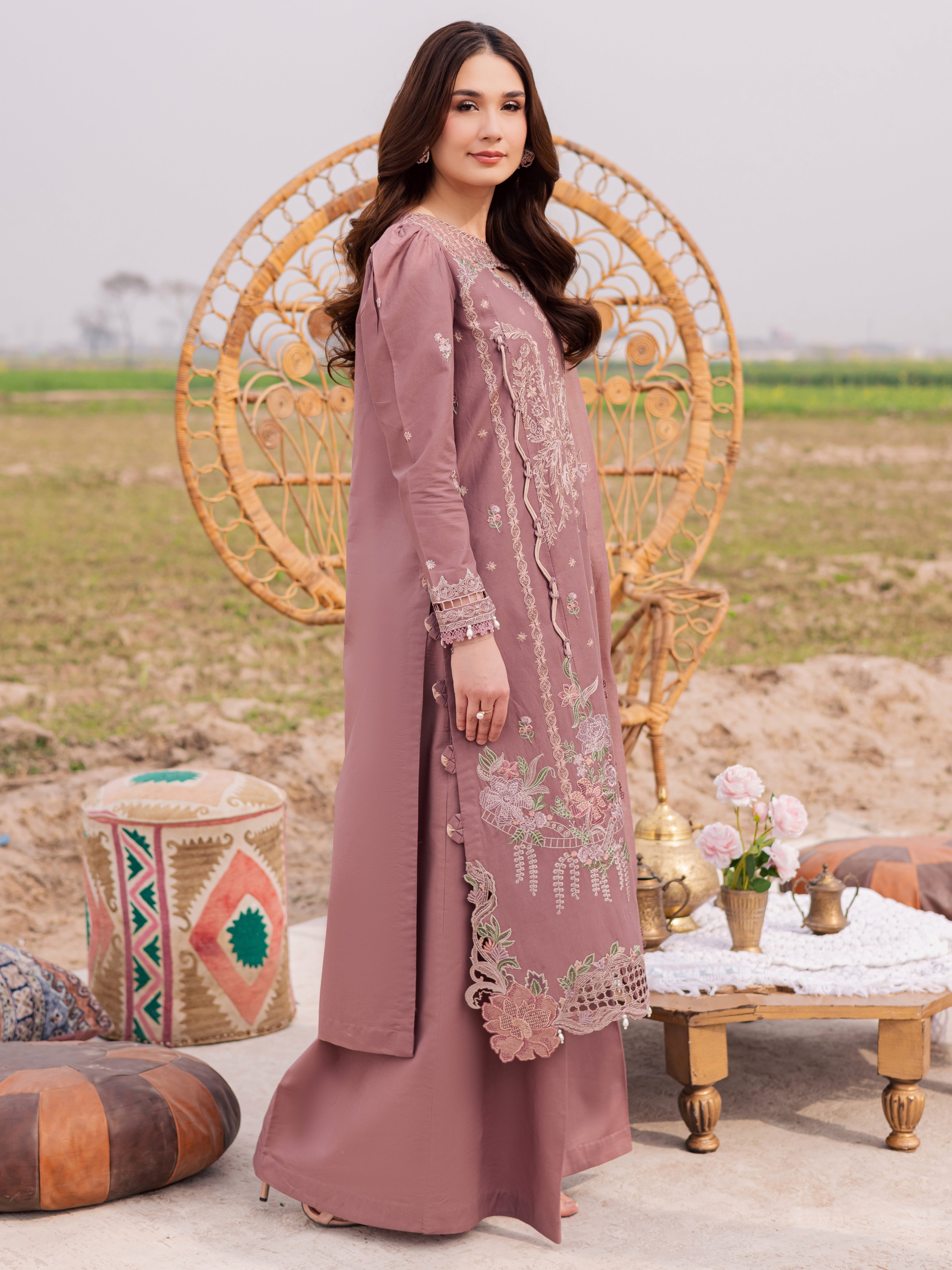 Dil-e-Raqsum Lawn – DQ-05