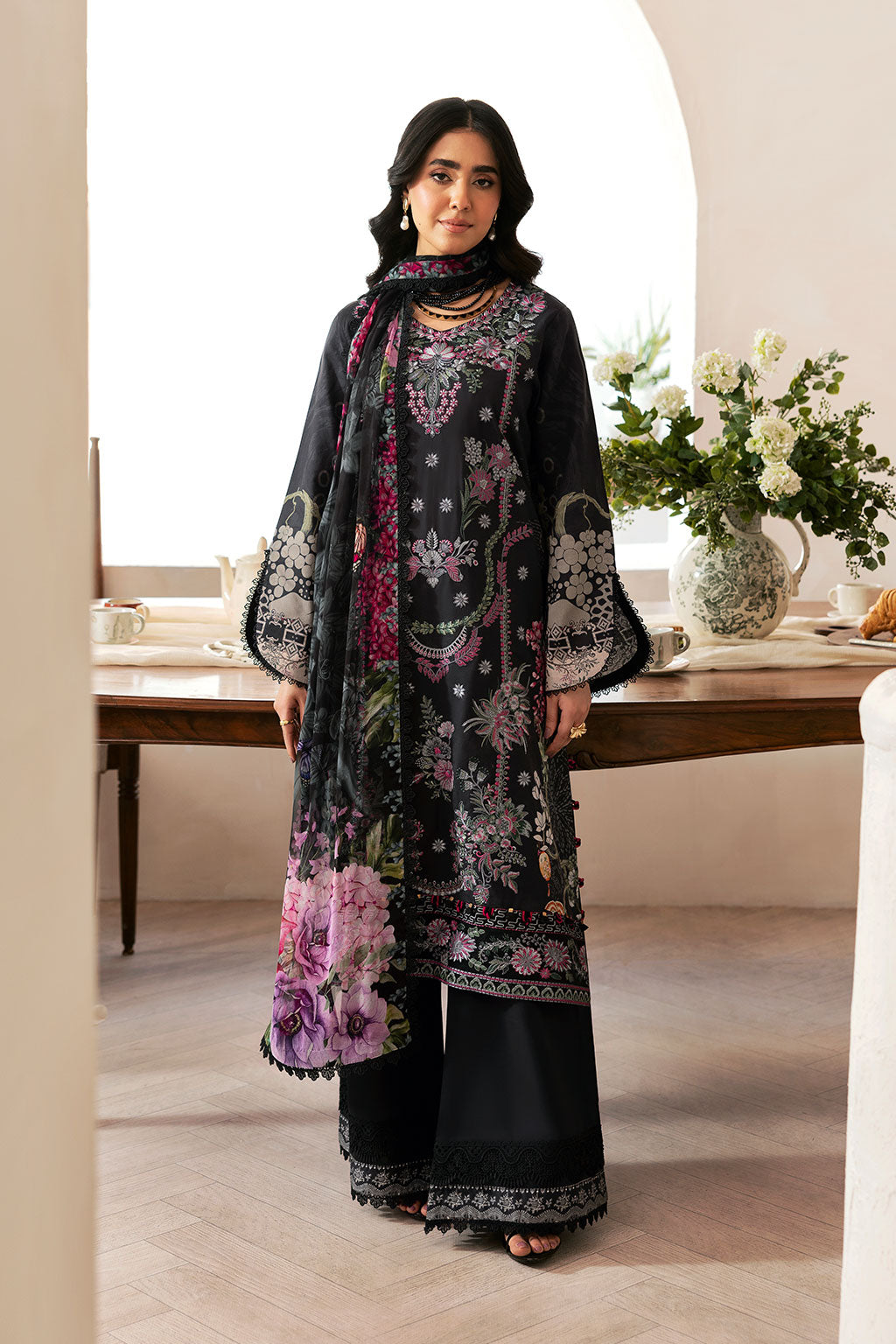 Mashaal Lawn – L-1403
