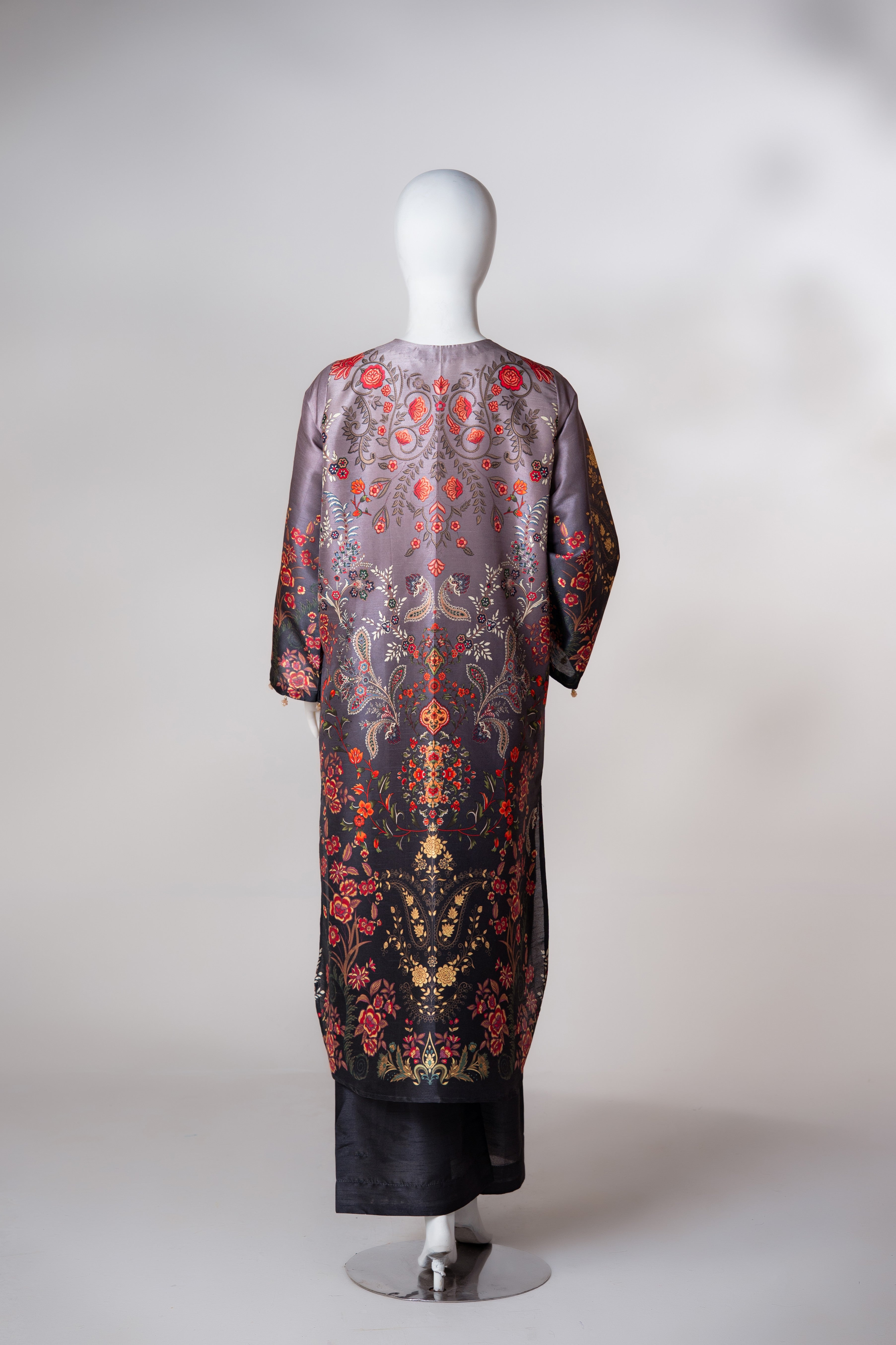 silk Kurta Set in Black, mauve