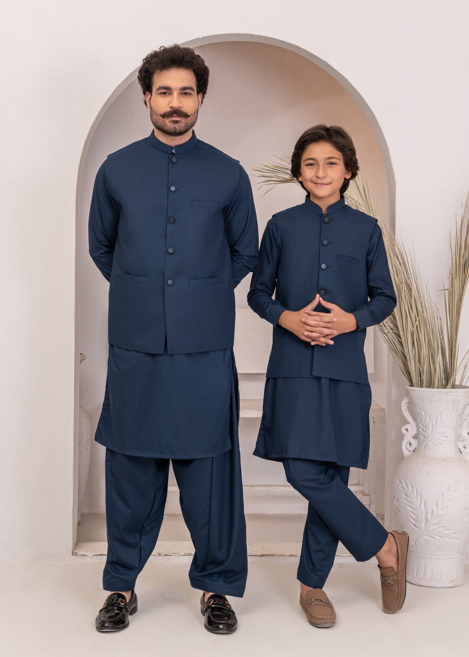 wash & wear Waistcoat in Dark blue