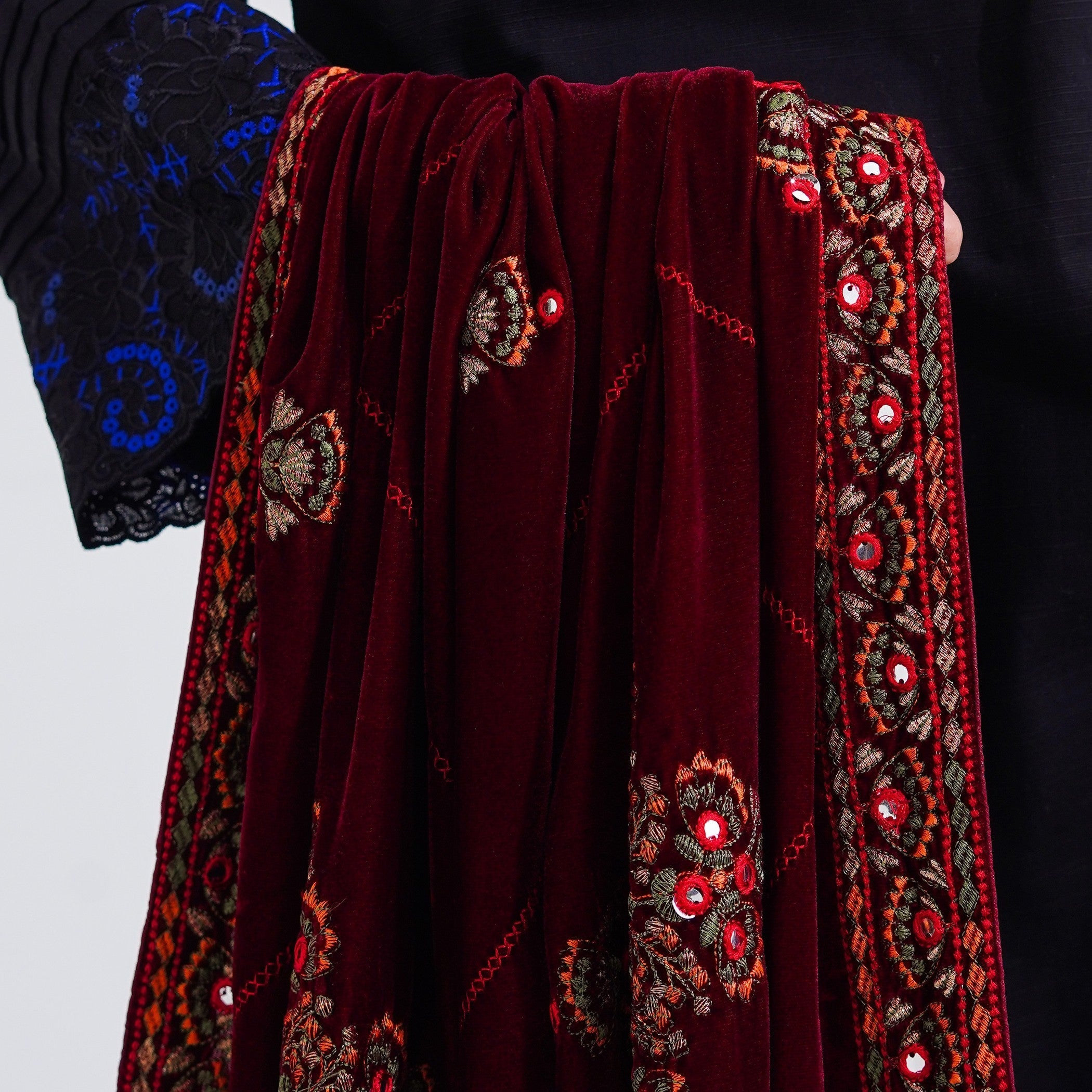 Shawl in Maroon Color by - Trendy Women Shawl JDS1876
