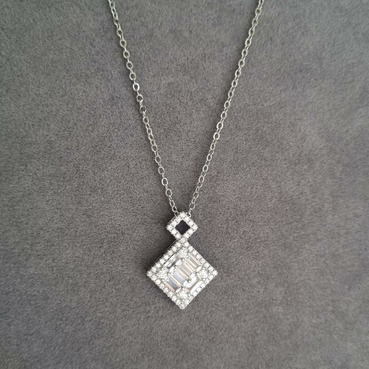 Necklace in Silver Color by - Trendy Women Necklace UUD9861
