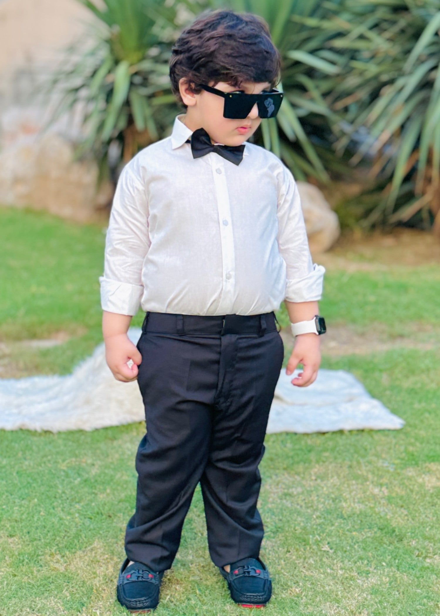 suiting Suits in White, black