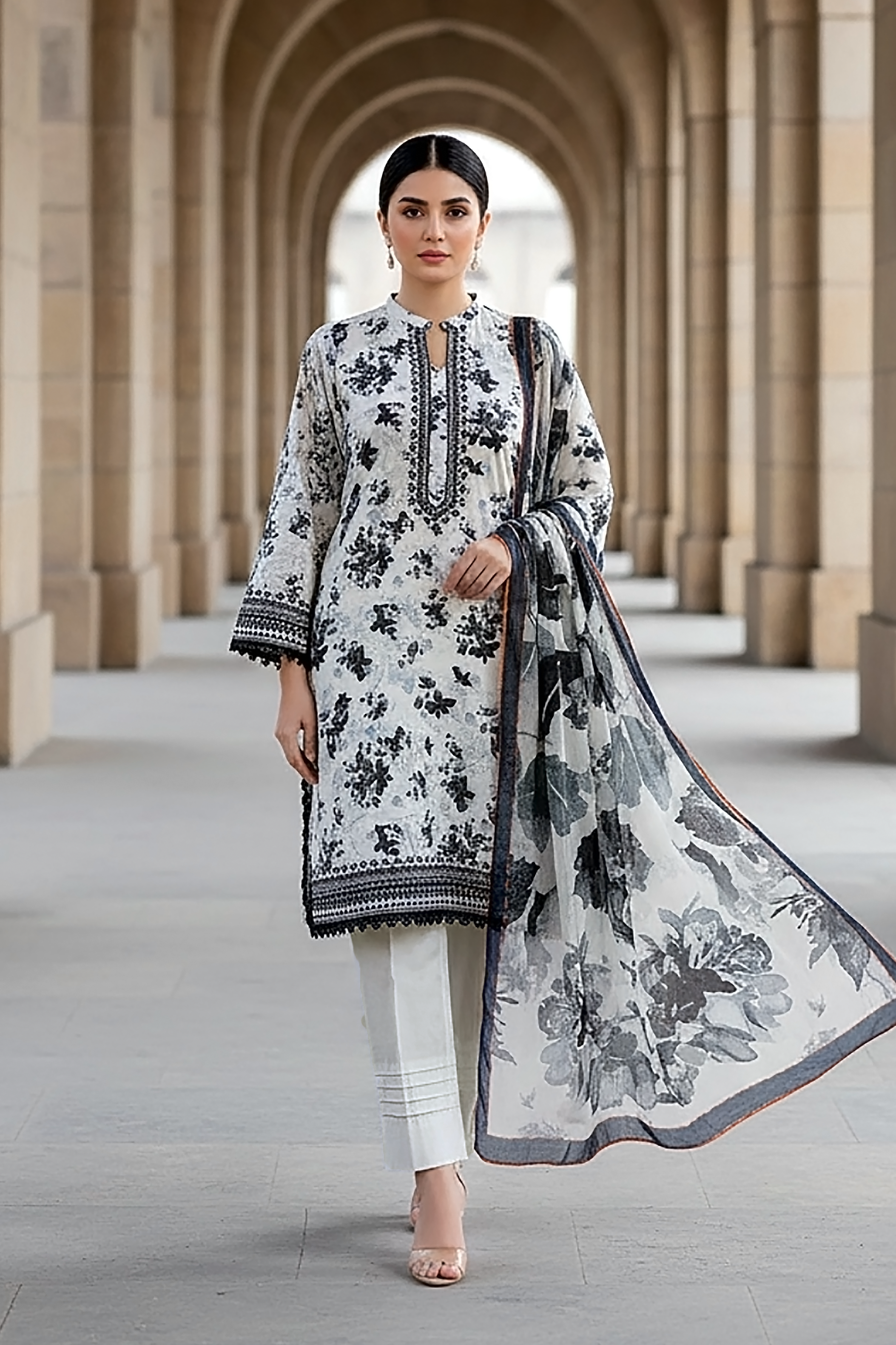 zari lawn Unstitched in White