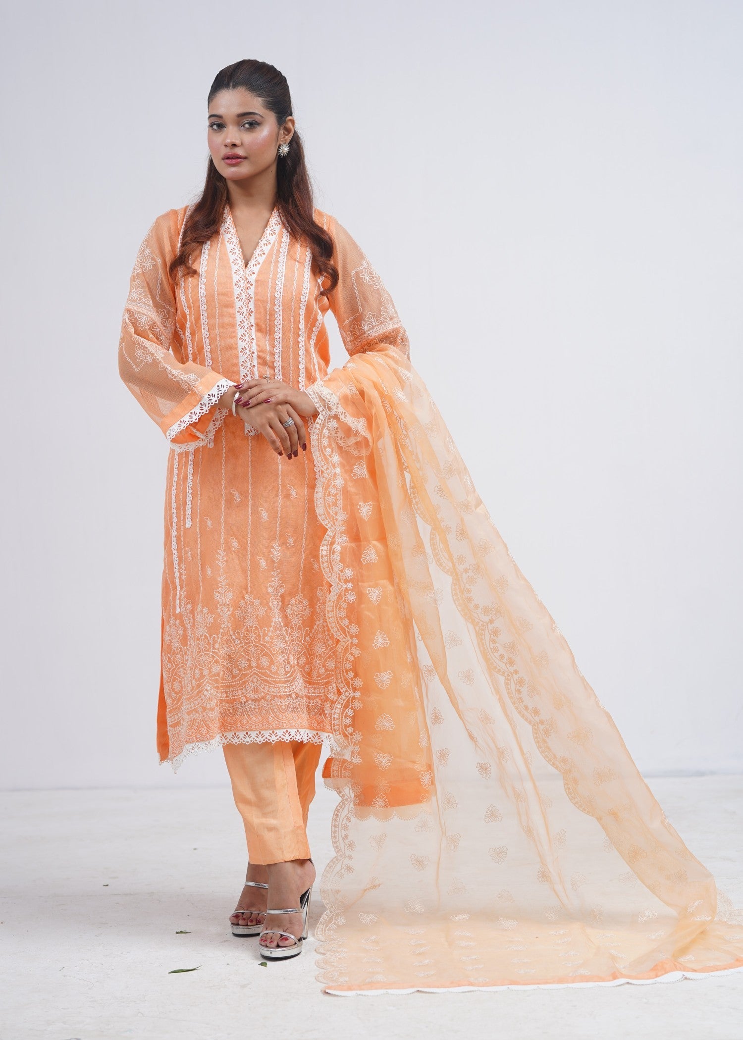 khaddi net Unstitched in Peach pink