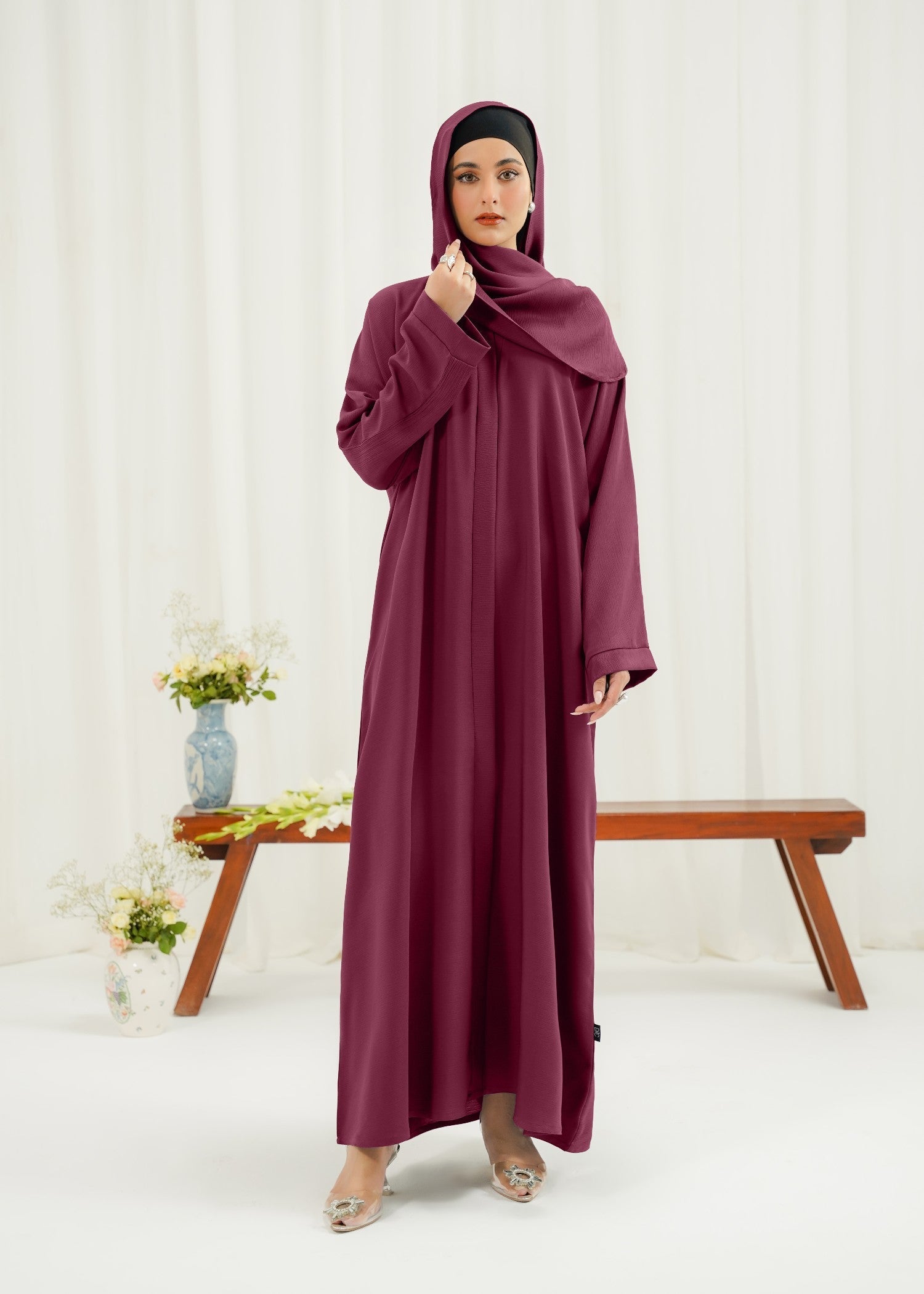 crinkle Abaya in Burgundy